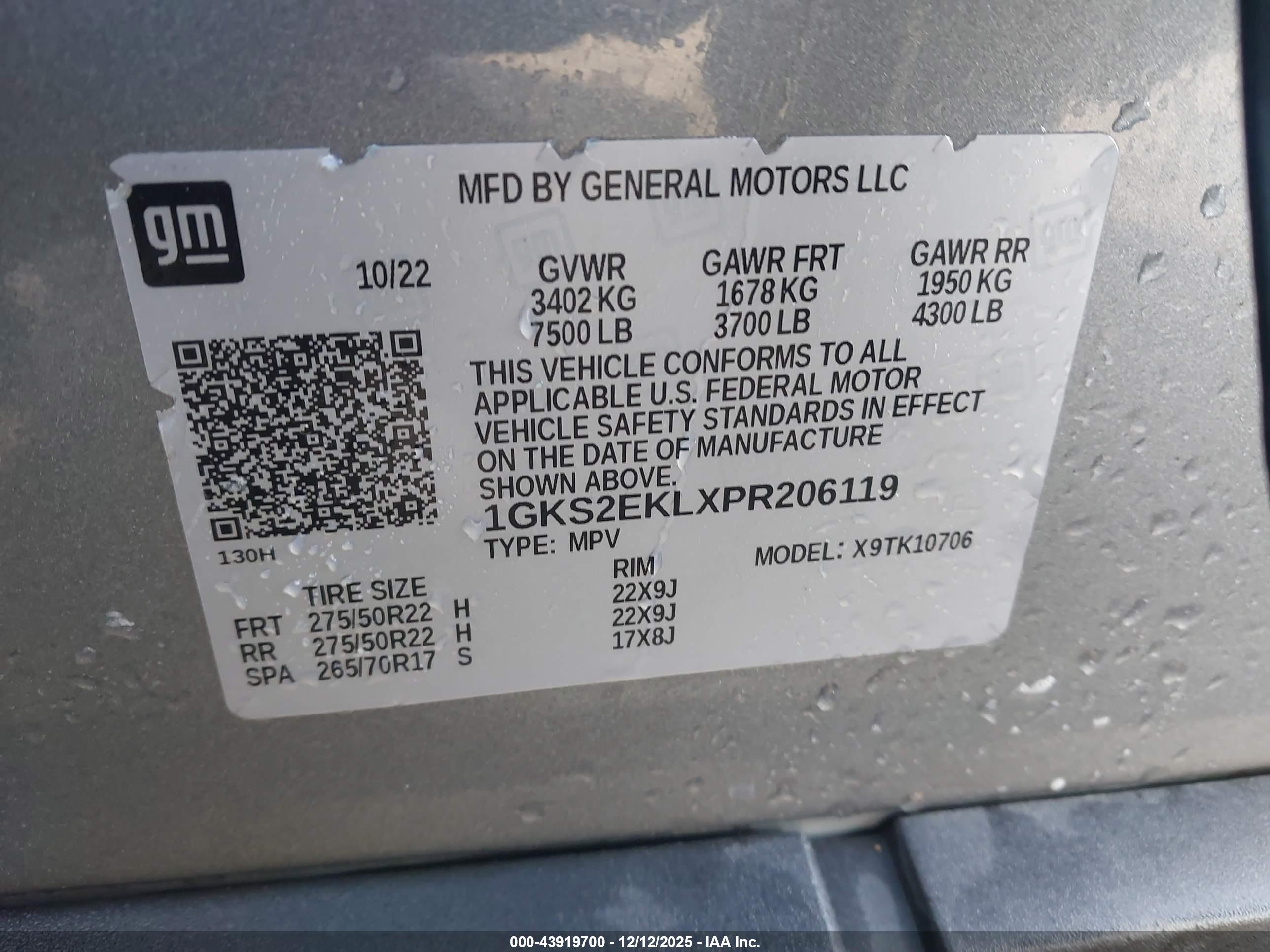 GMC YUKON image 9