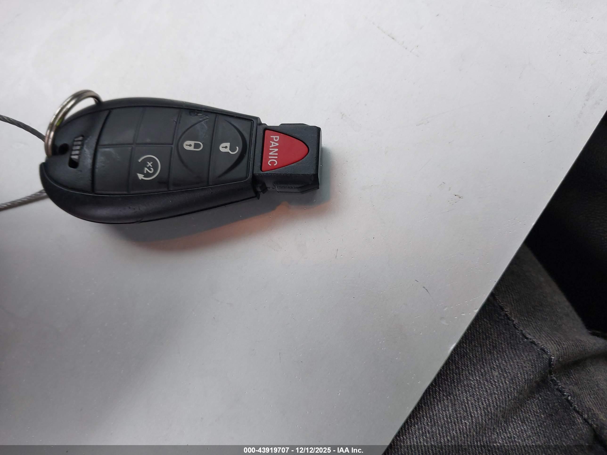 JEEP CHEROKEE image 11