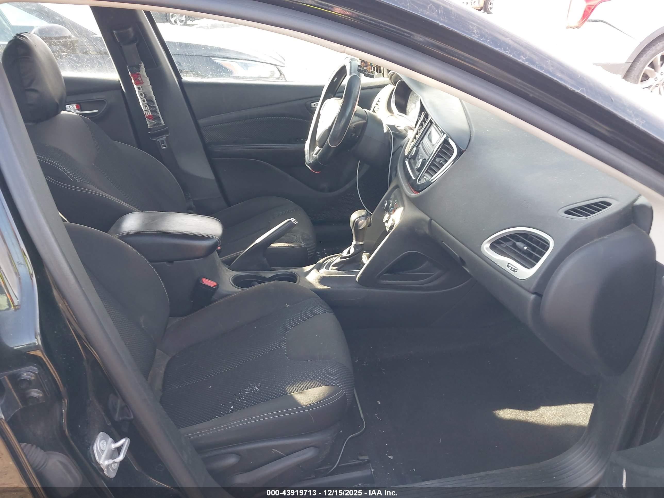 DODGE DART image 5