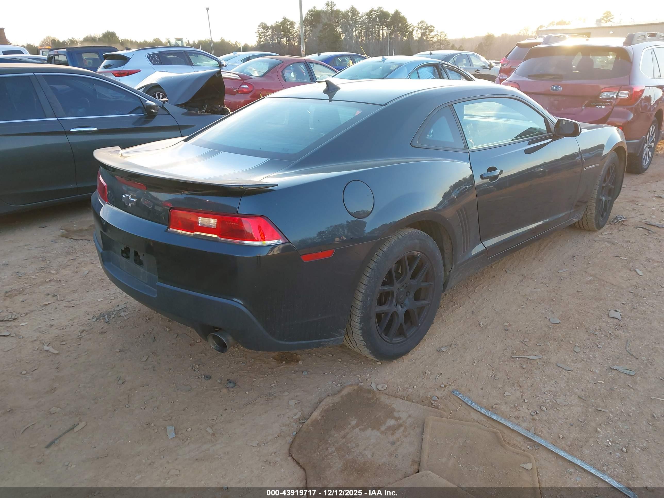 CHEVROLET CAMARO image 4