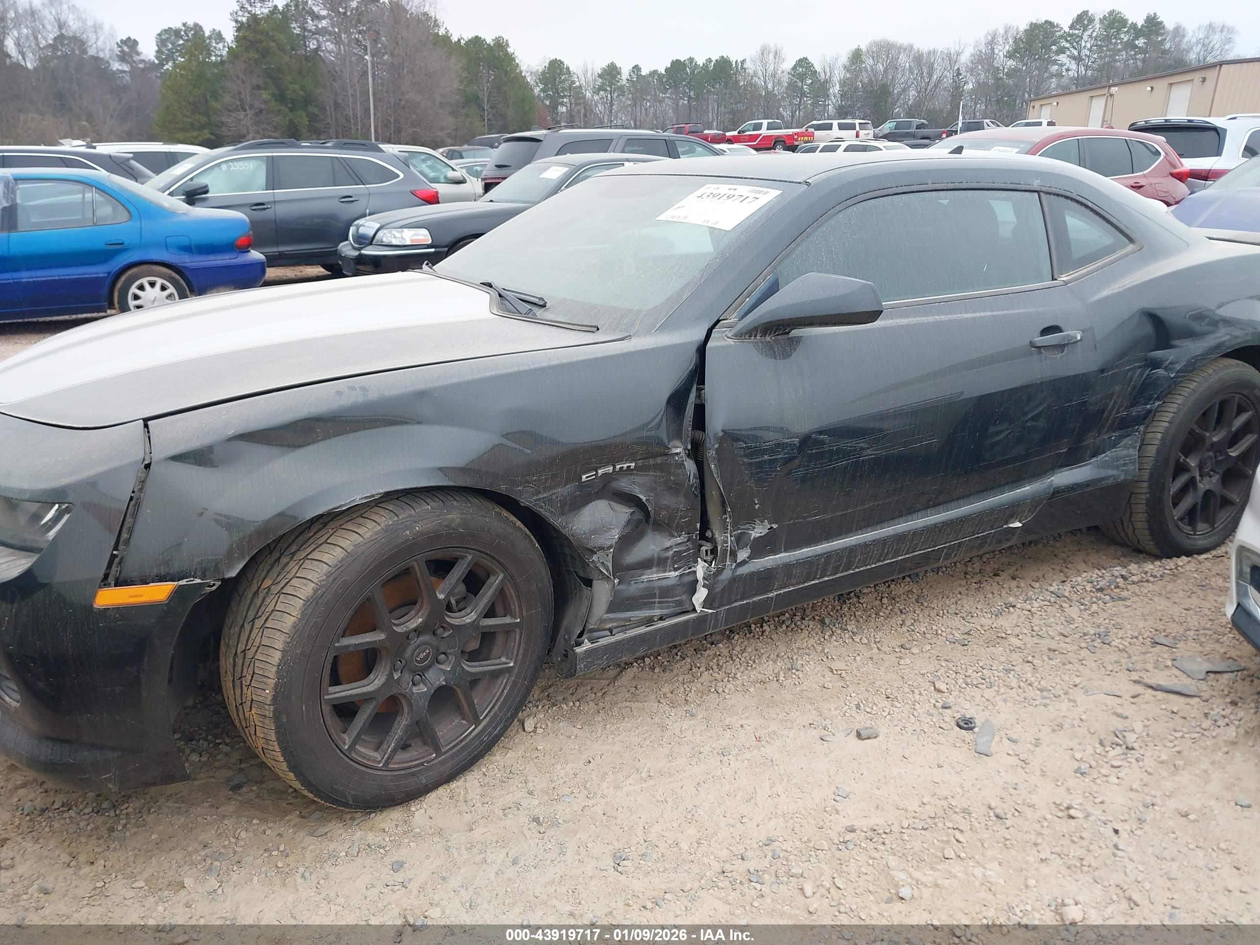 CHEVROLET CAMARO image 6