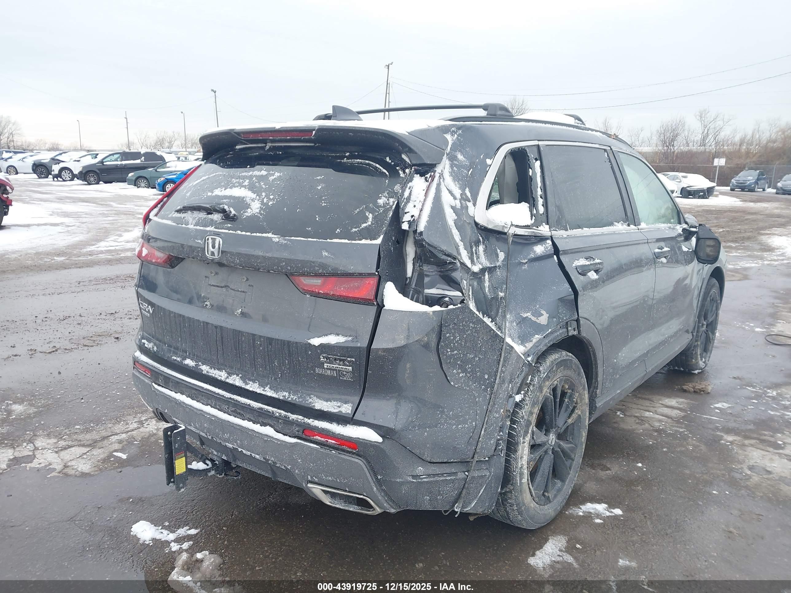 HONDA CR-V image 4