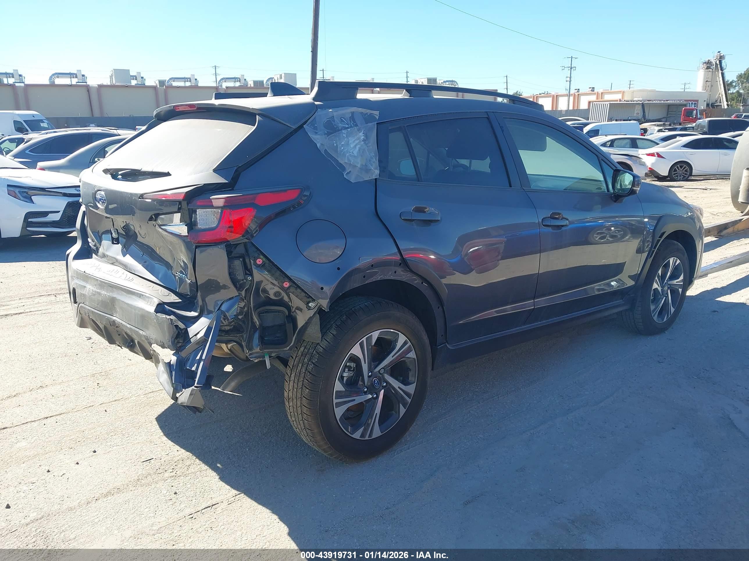 SUBARU CROSSTREK image 4