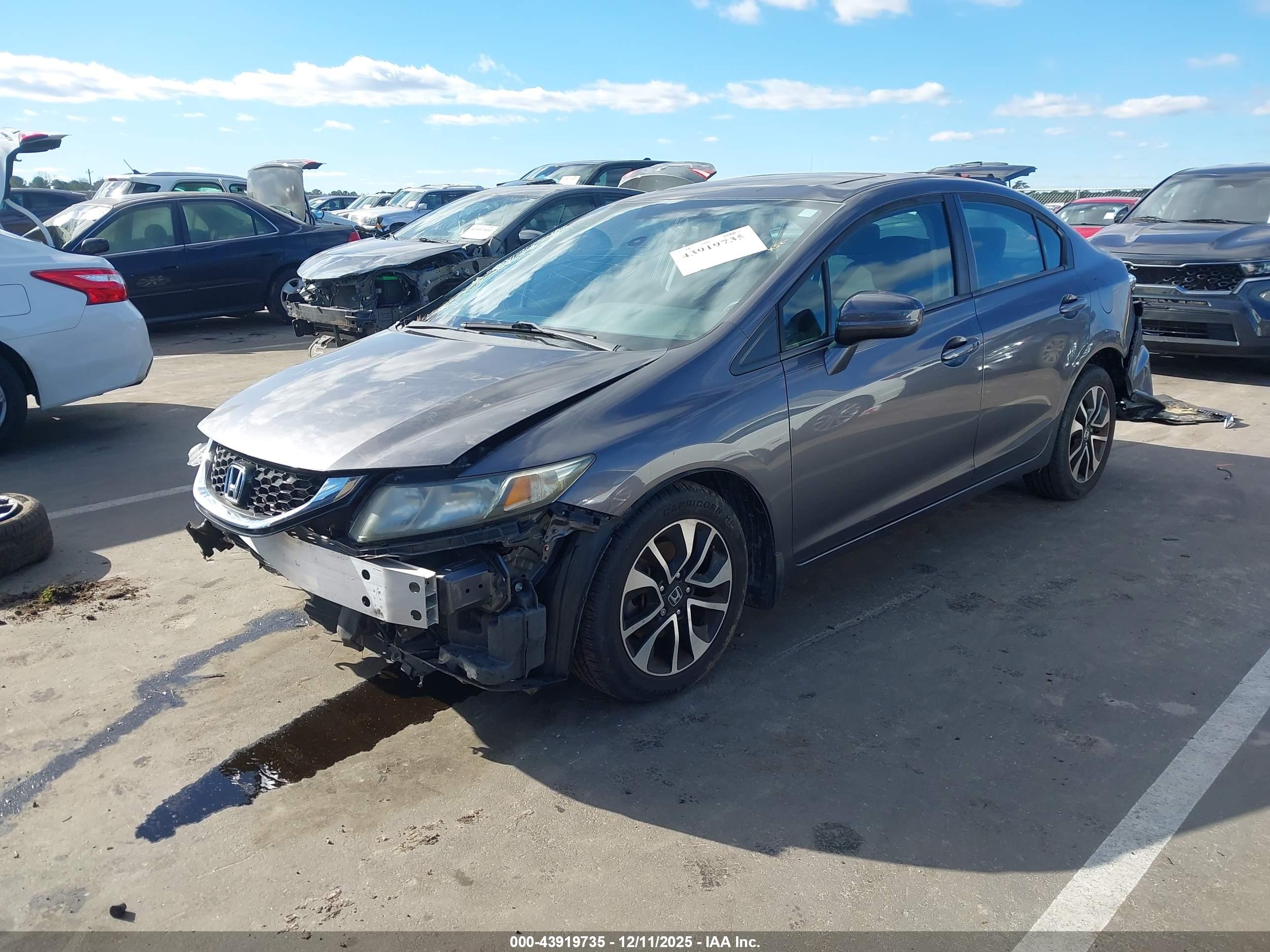 HONDA CIVIC image 2