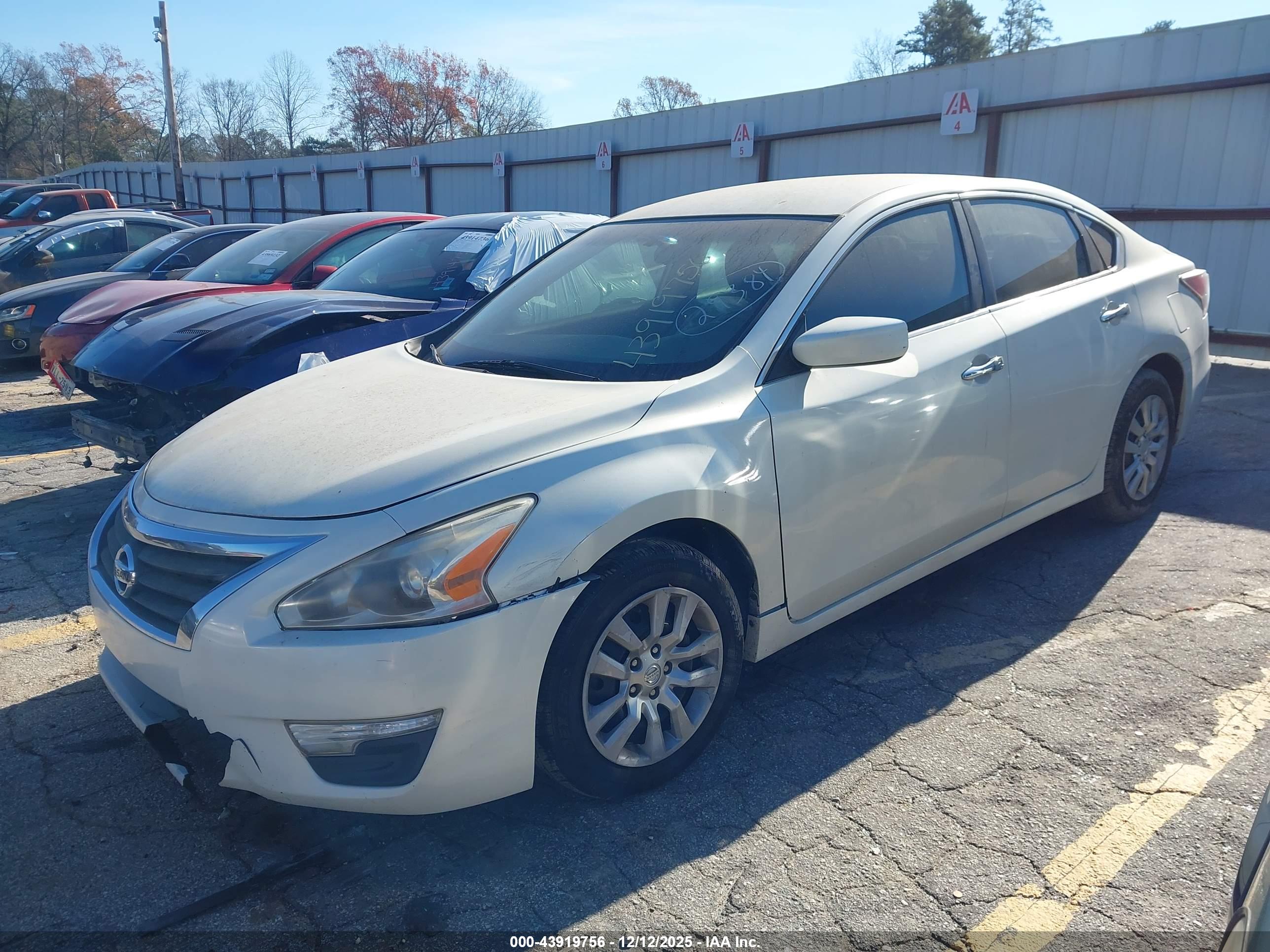 NISSAN ALTIMA image 2