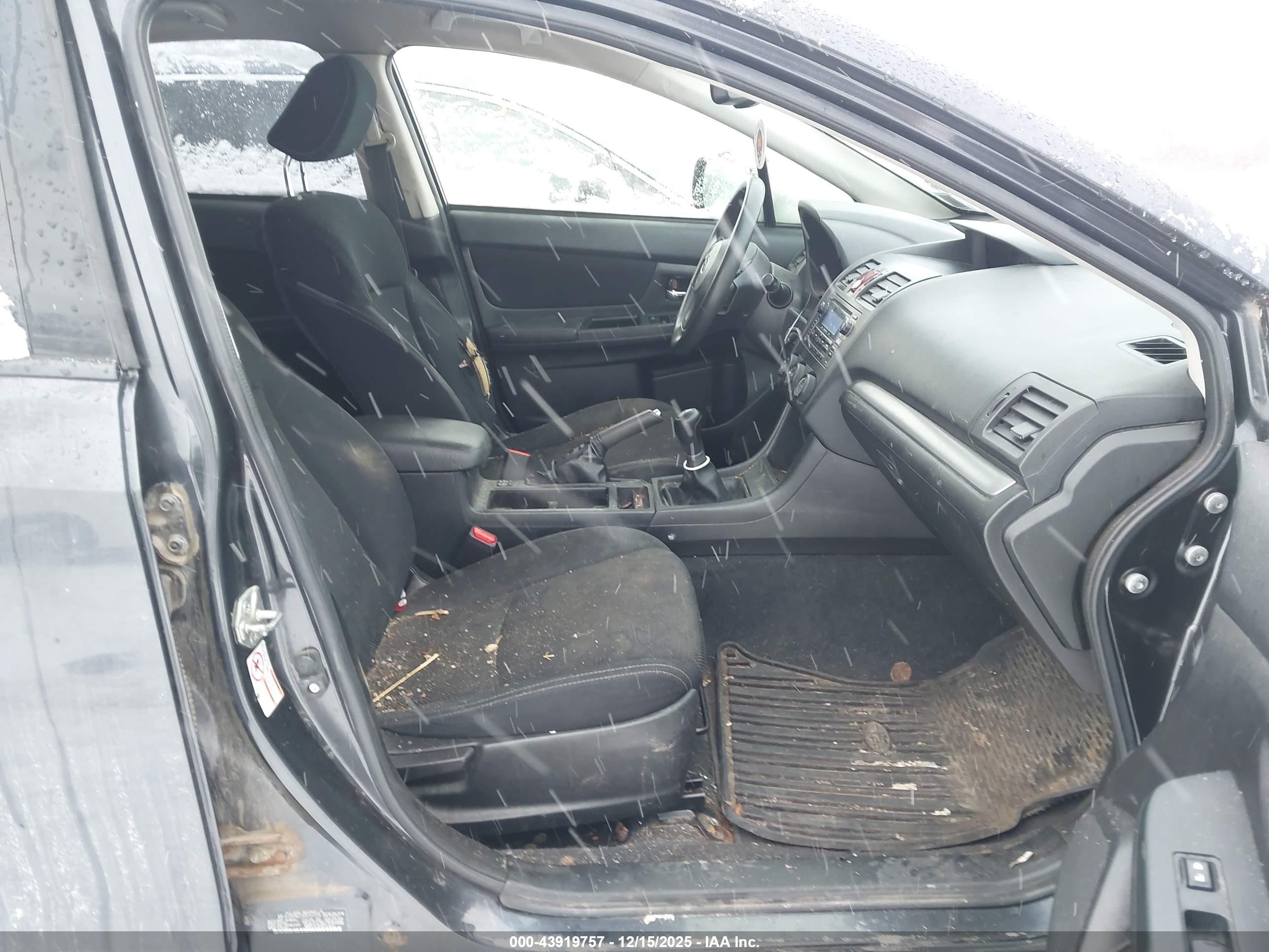 SUBARU XV image 5