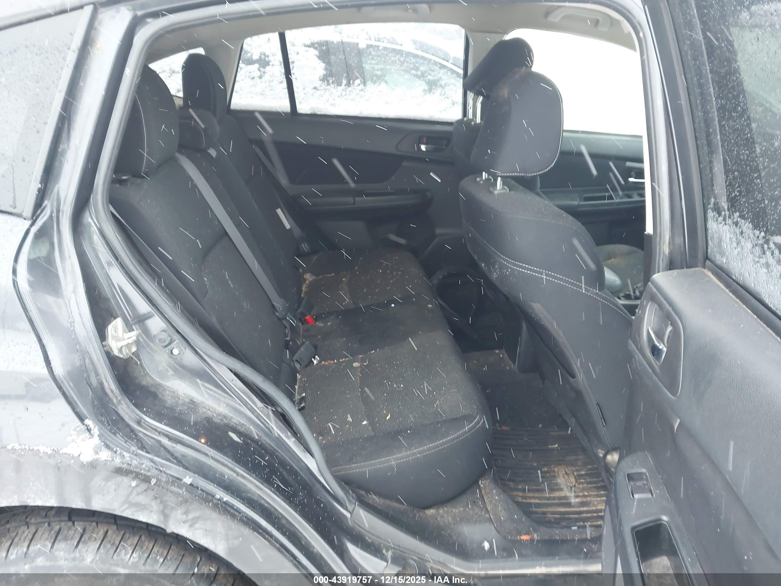 SUBARU XV image 8