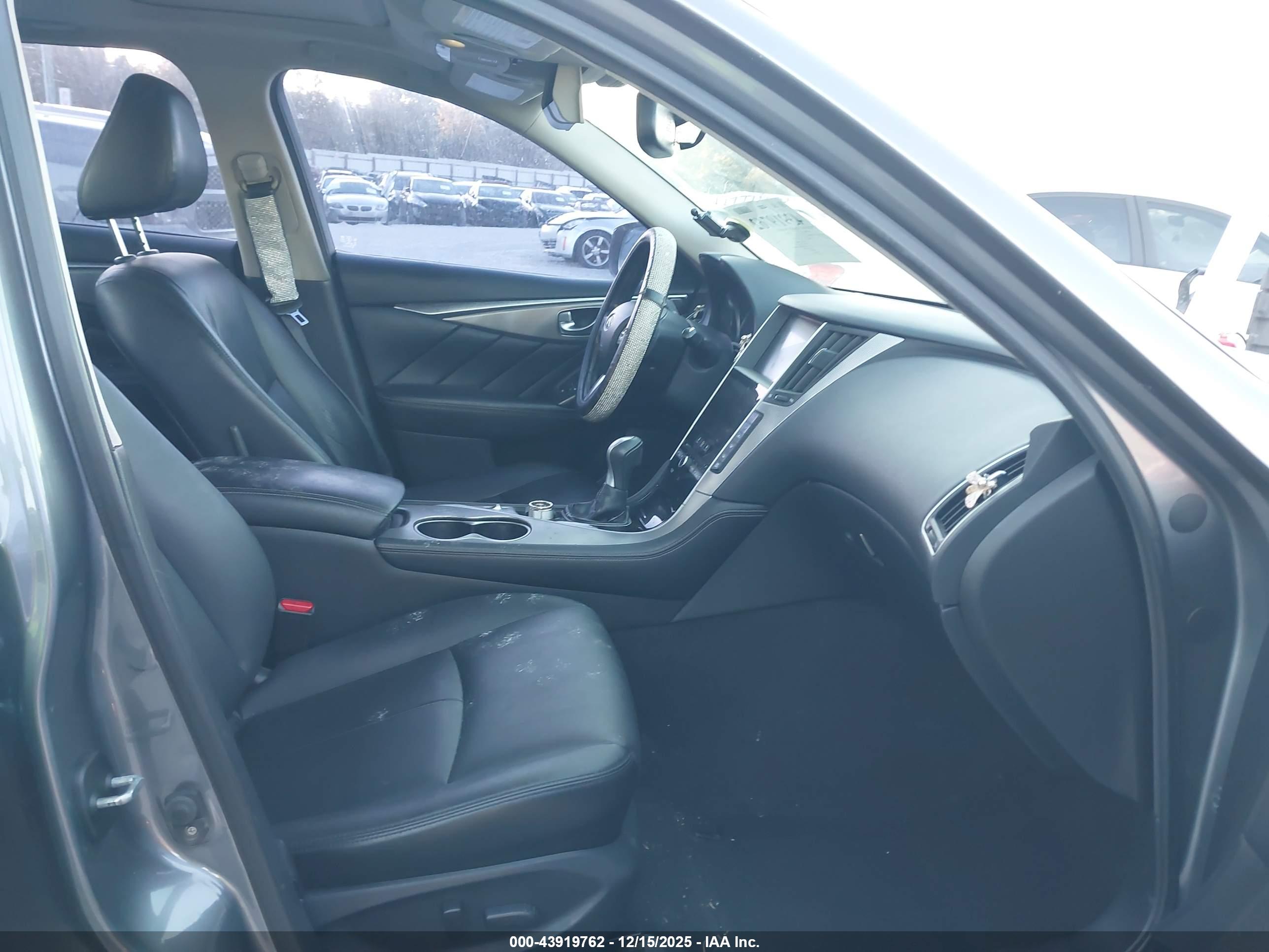 INFINITI Q50 image 5