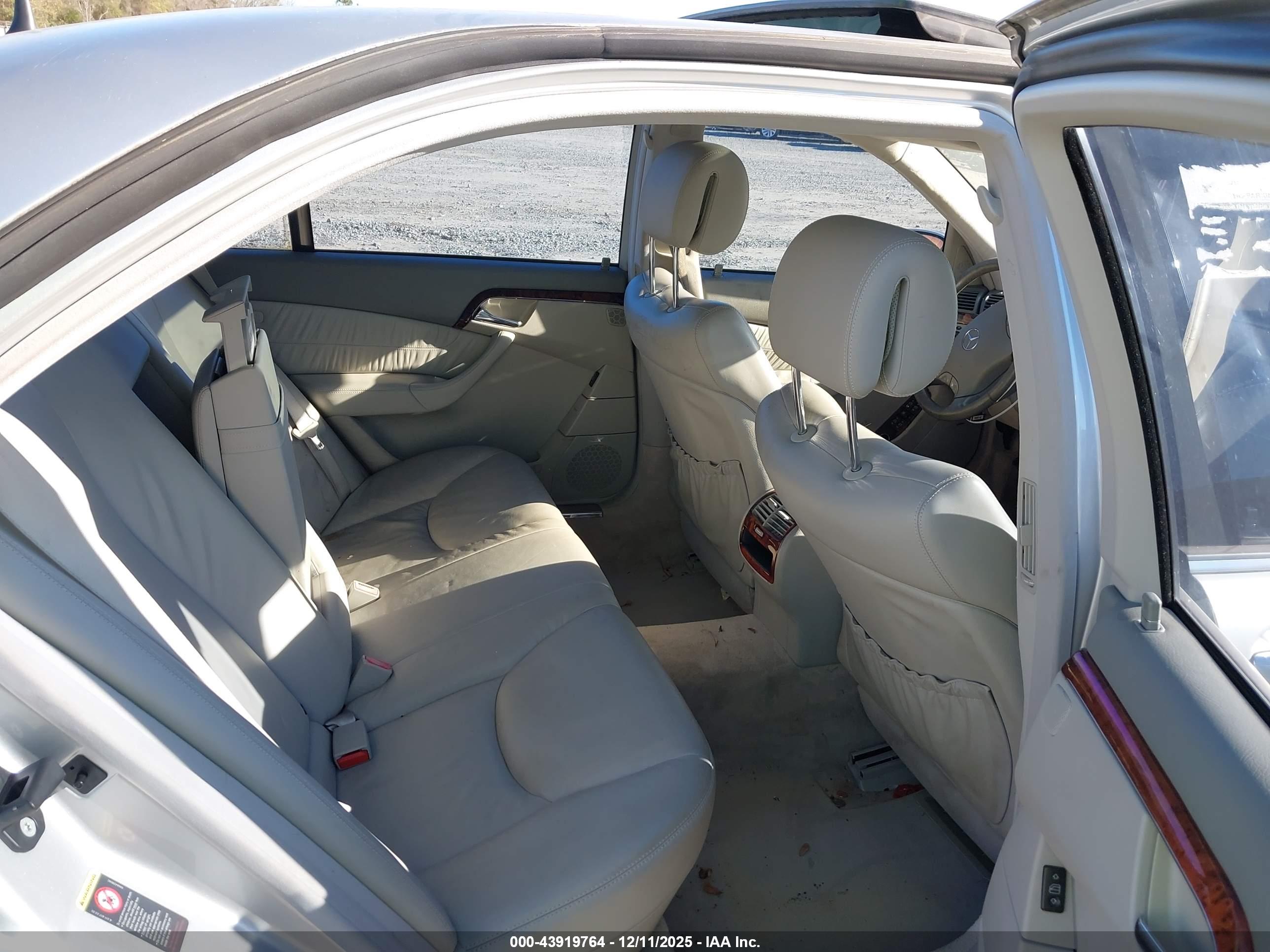 MERCEDES-BENZ S image 8