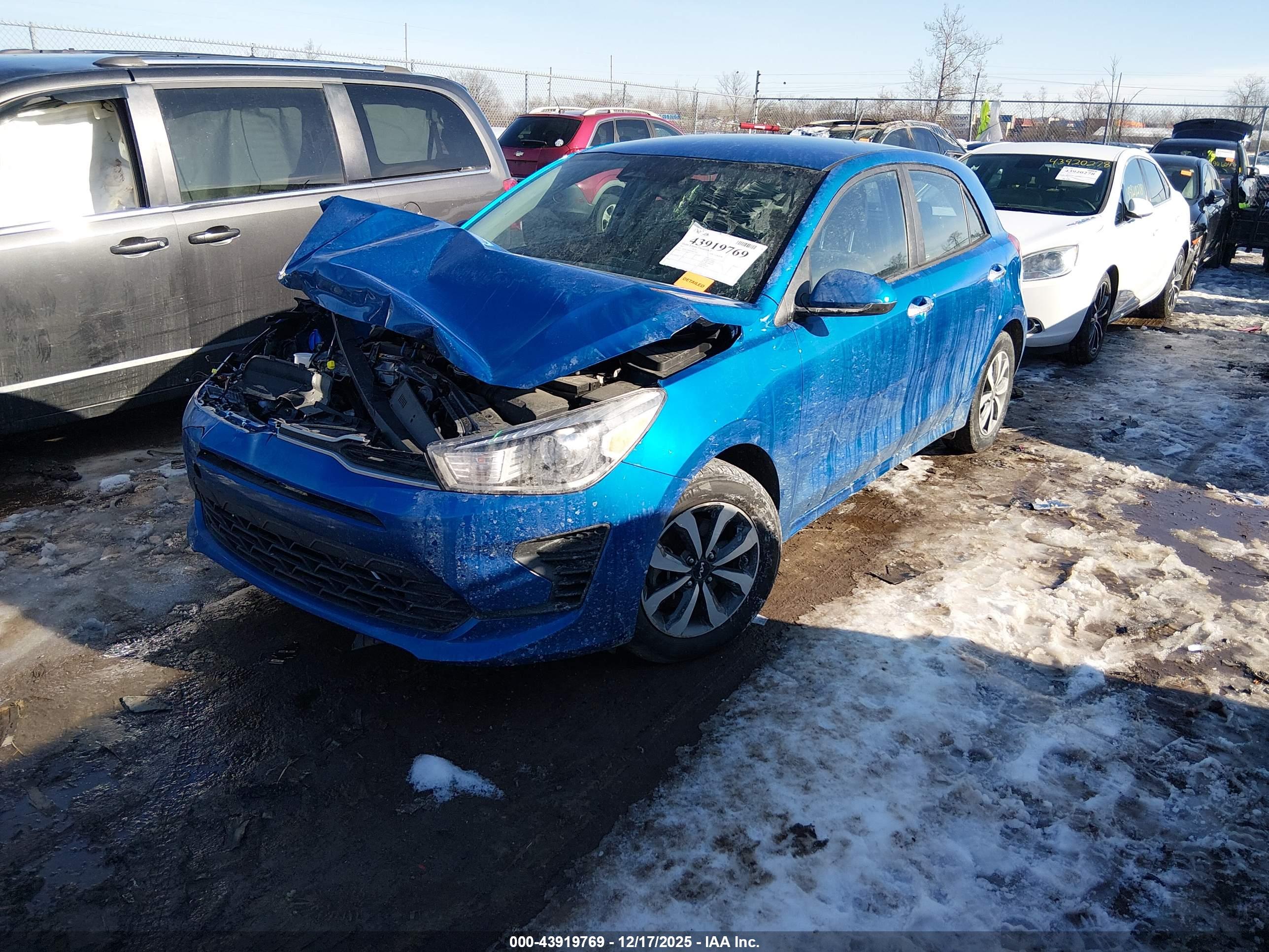 KIA RIO image 2