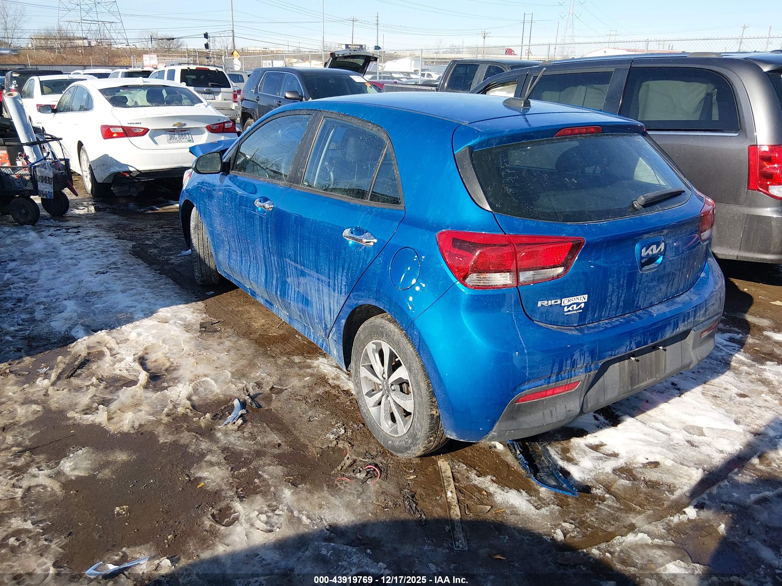 KIA RIO image 3