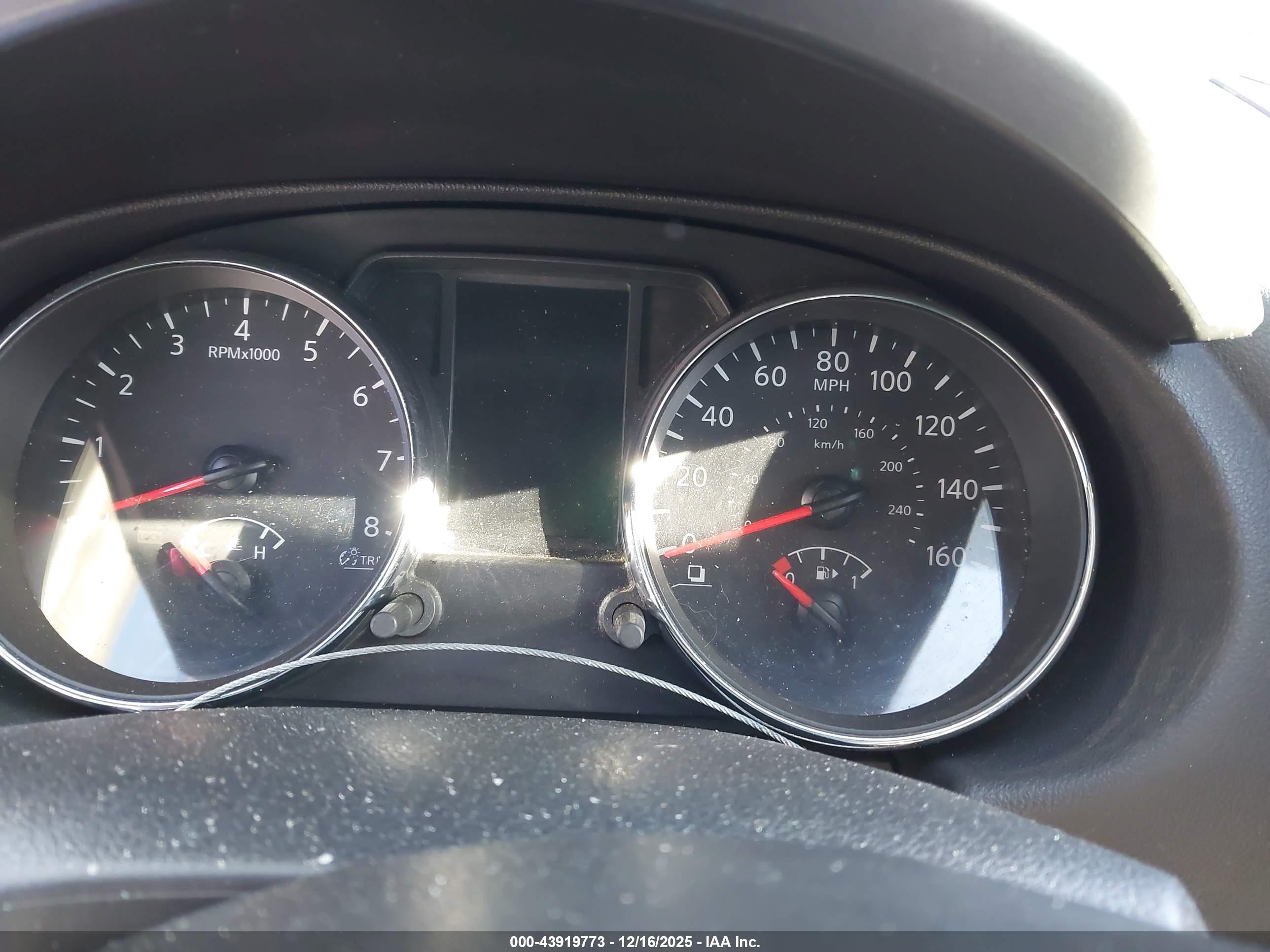 NISSAN ROGUE image 7