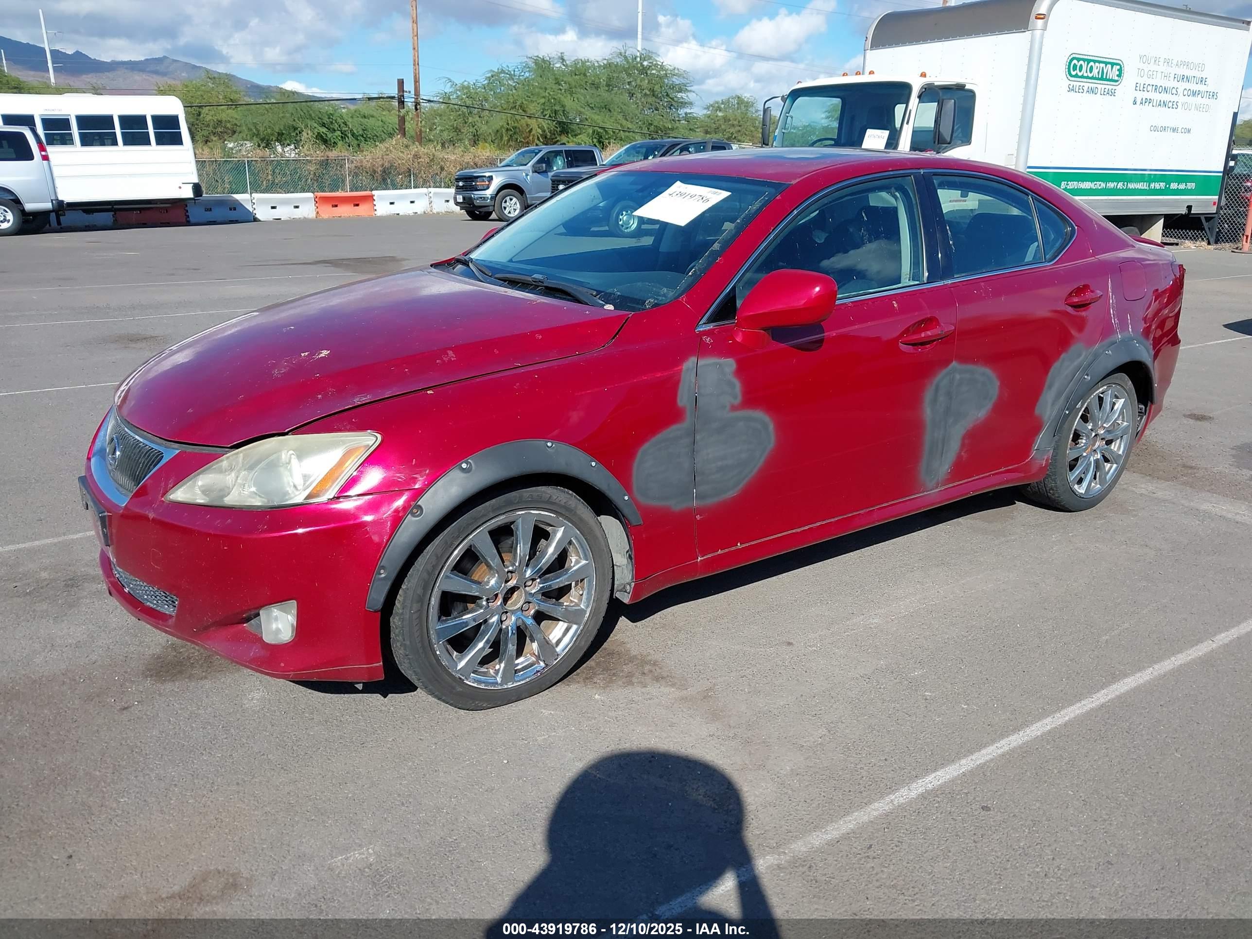 LEXUS IS image 2