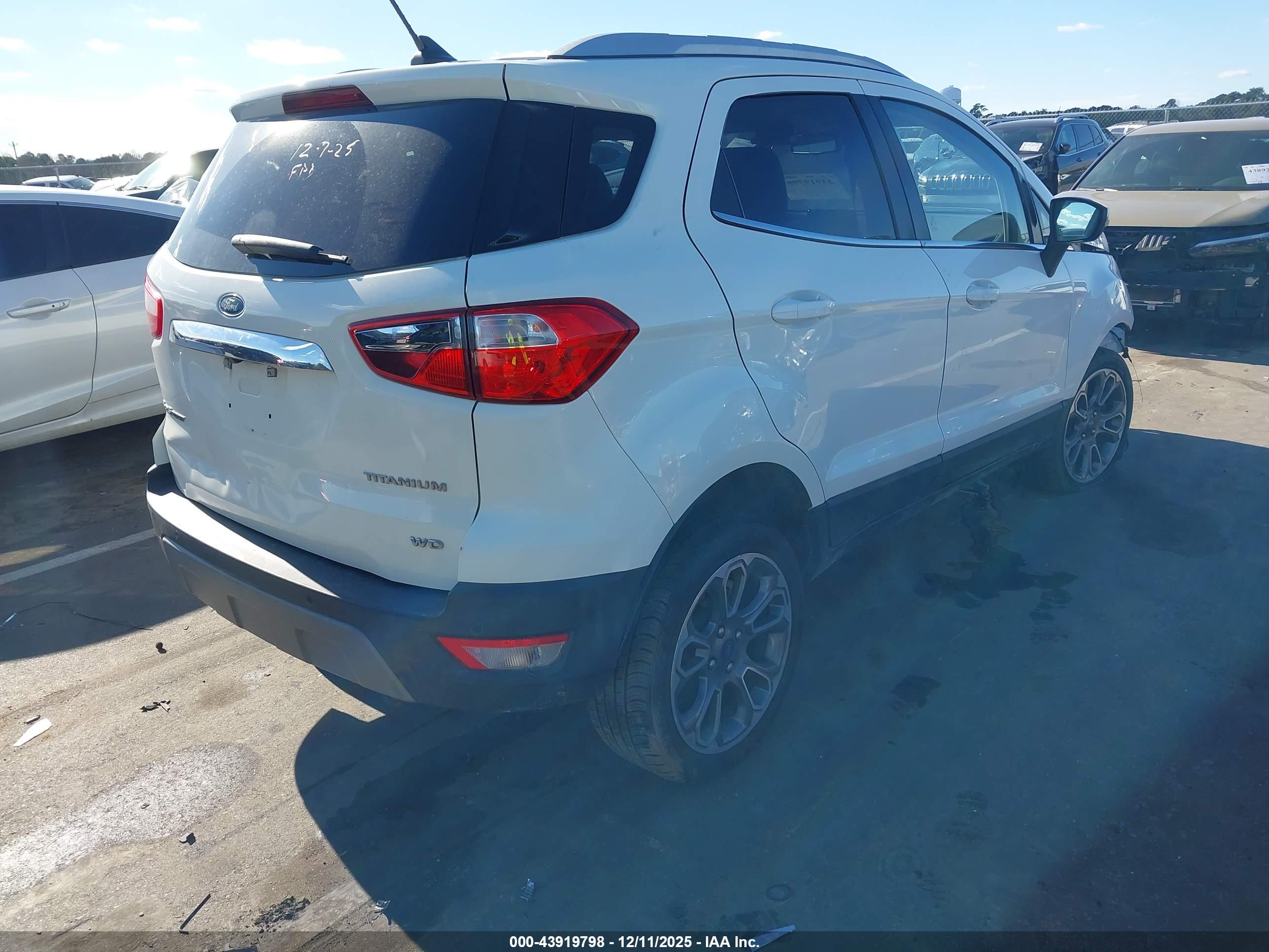 FORD ECOSPORT image 4