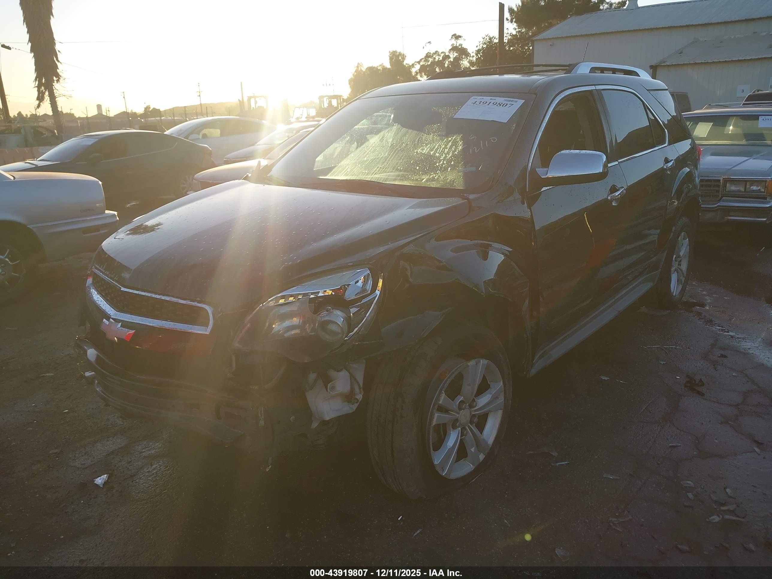 CHEVROLET EQUINOX image 2