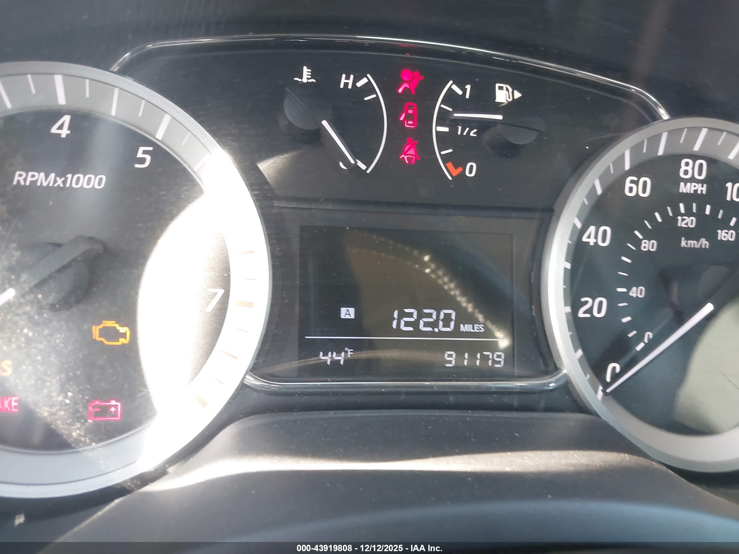 NISSAN SENTRA image 7