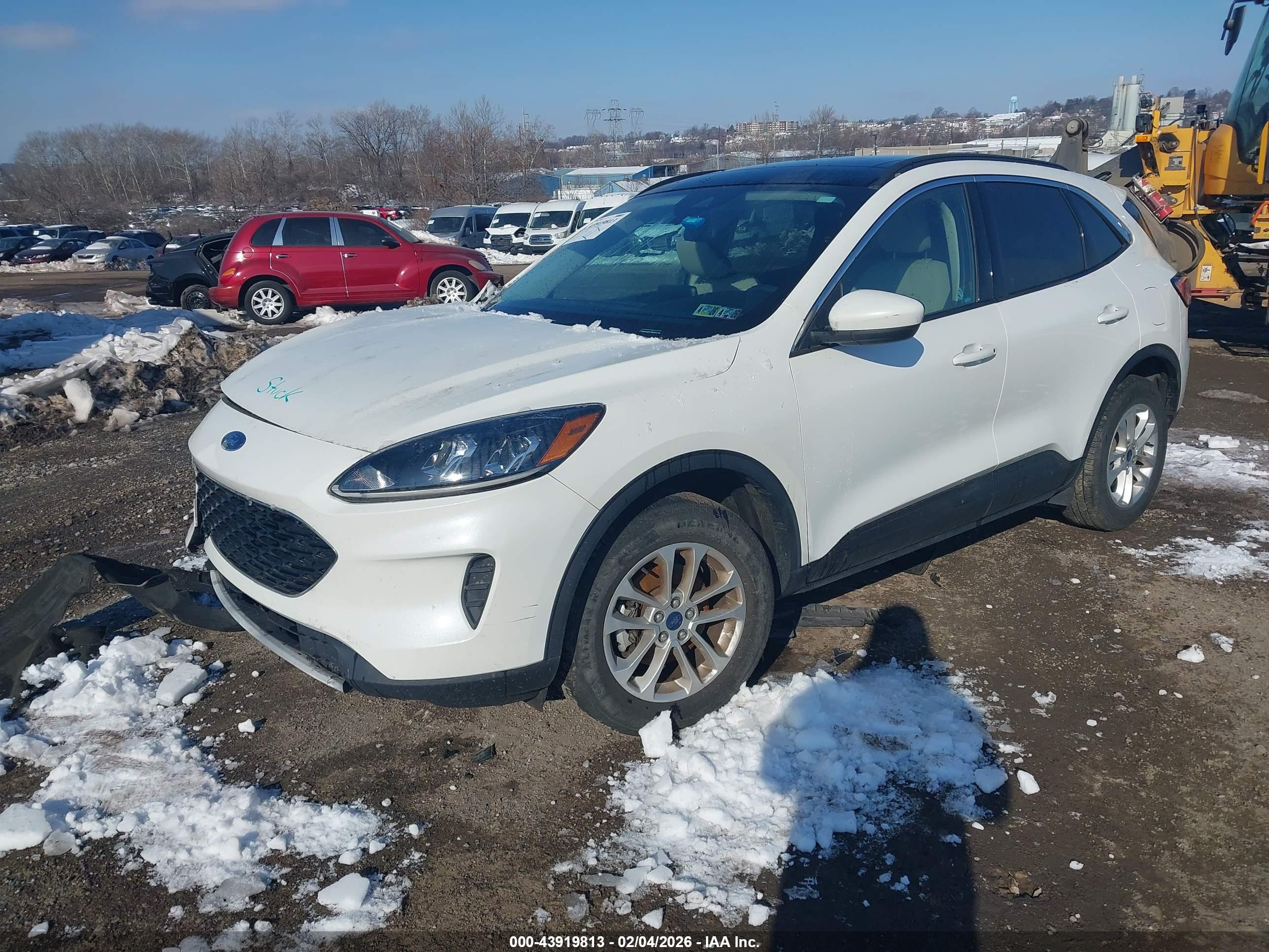 FORD ESCAPE image 2