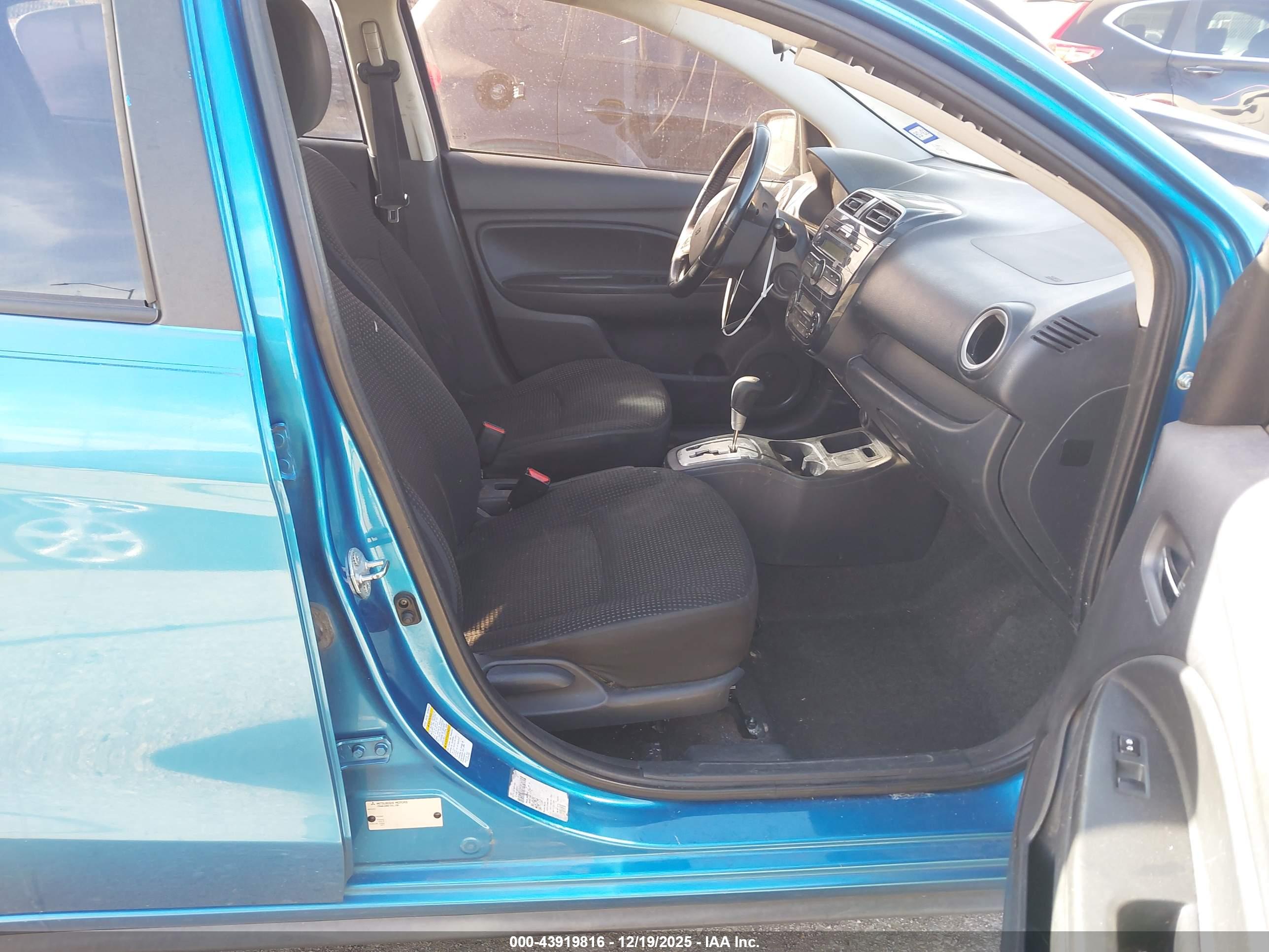 MITSUBISHI MIRAGE image 5