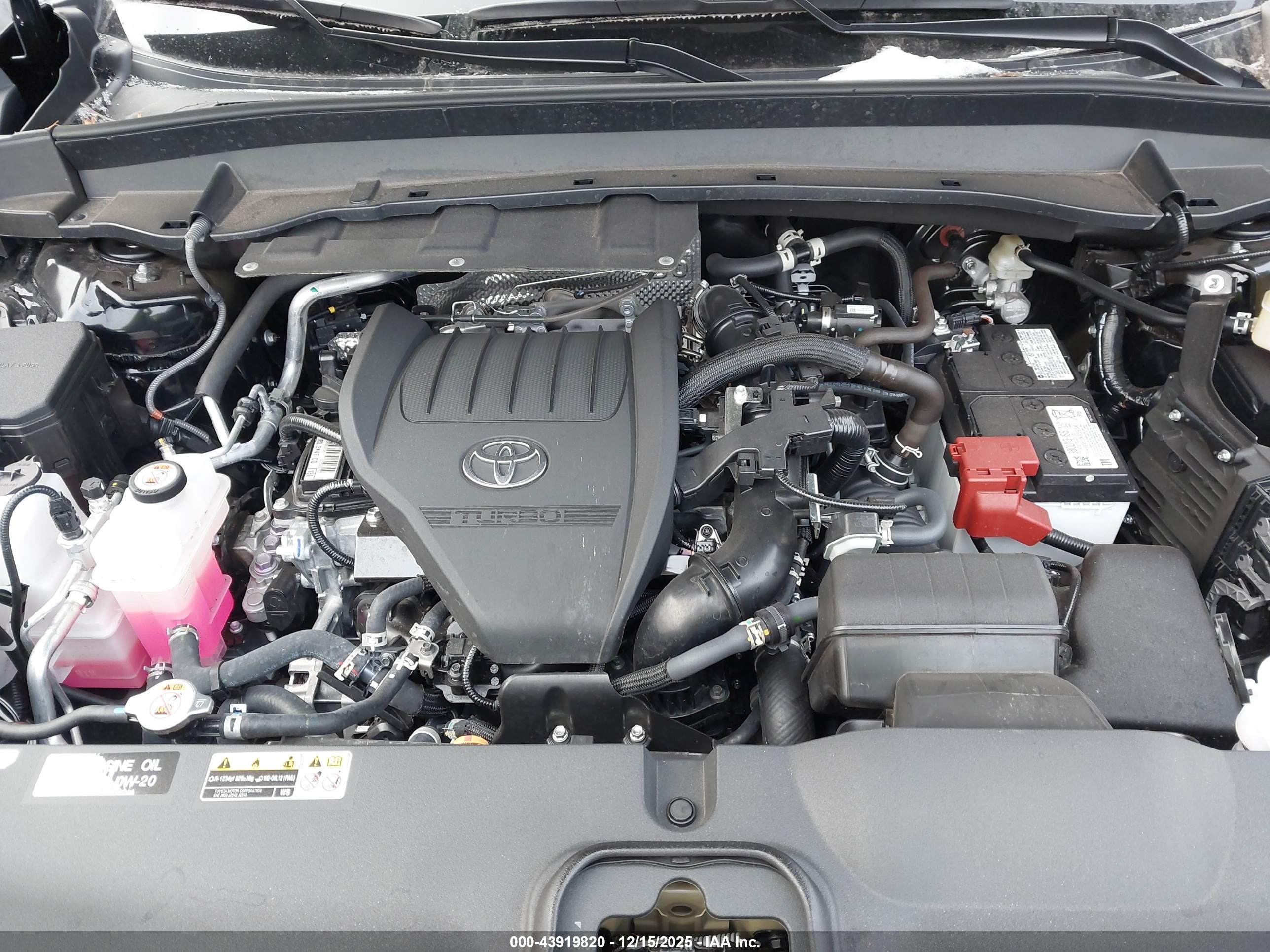 TOYOTA GRAND image 10