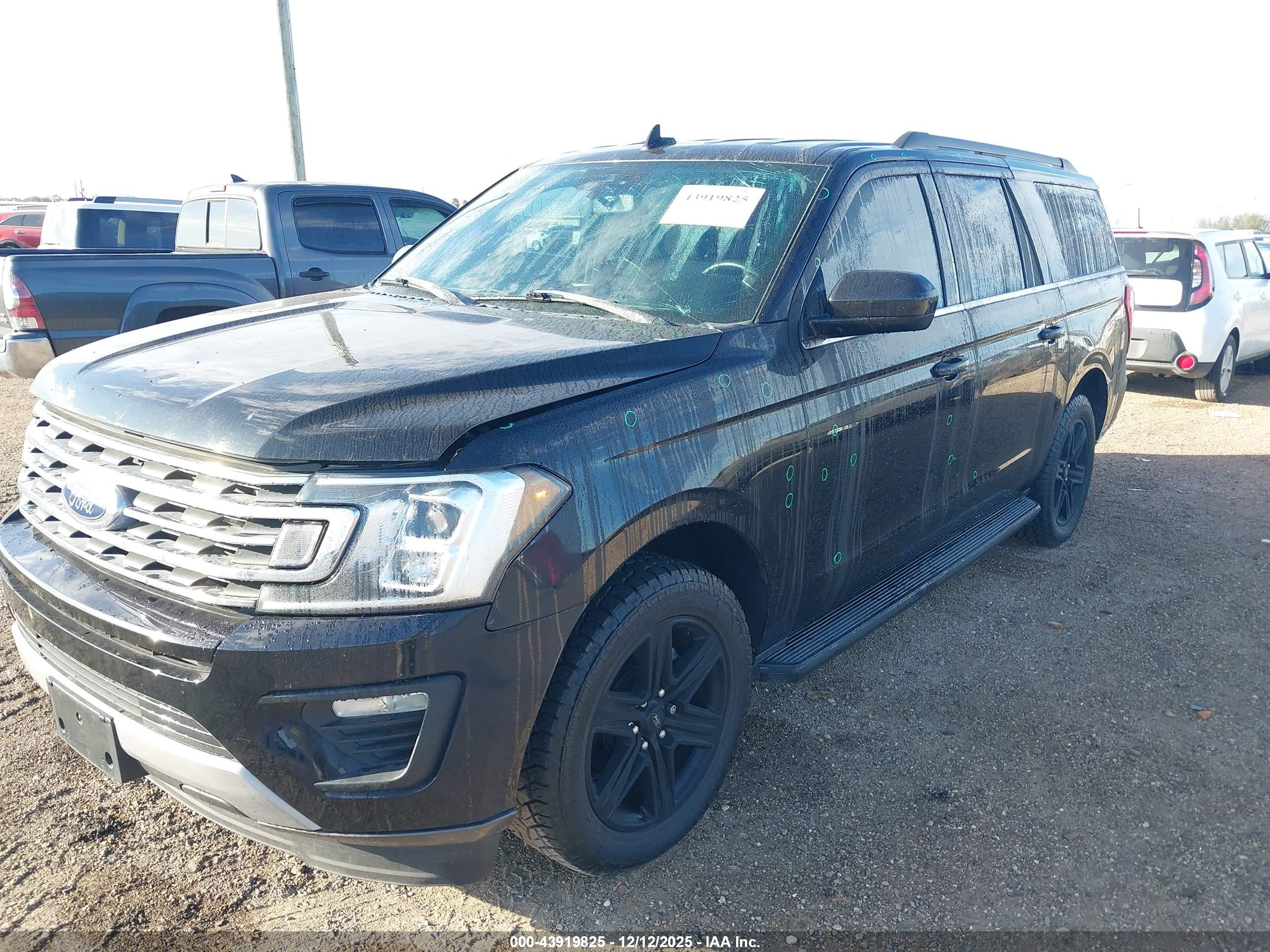 FORD EXPEDITION image 2
