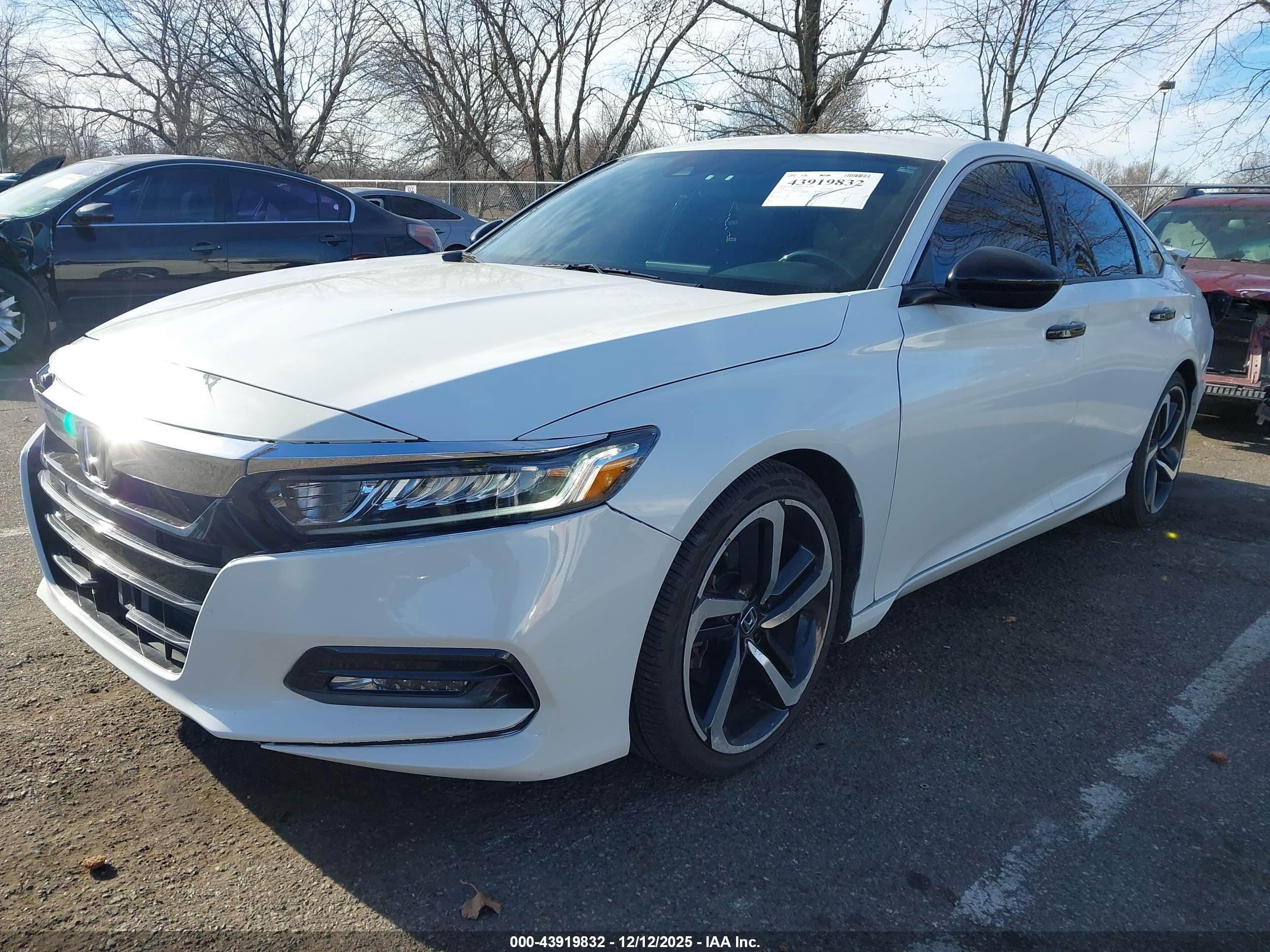 HONDA ACCORD image 2