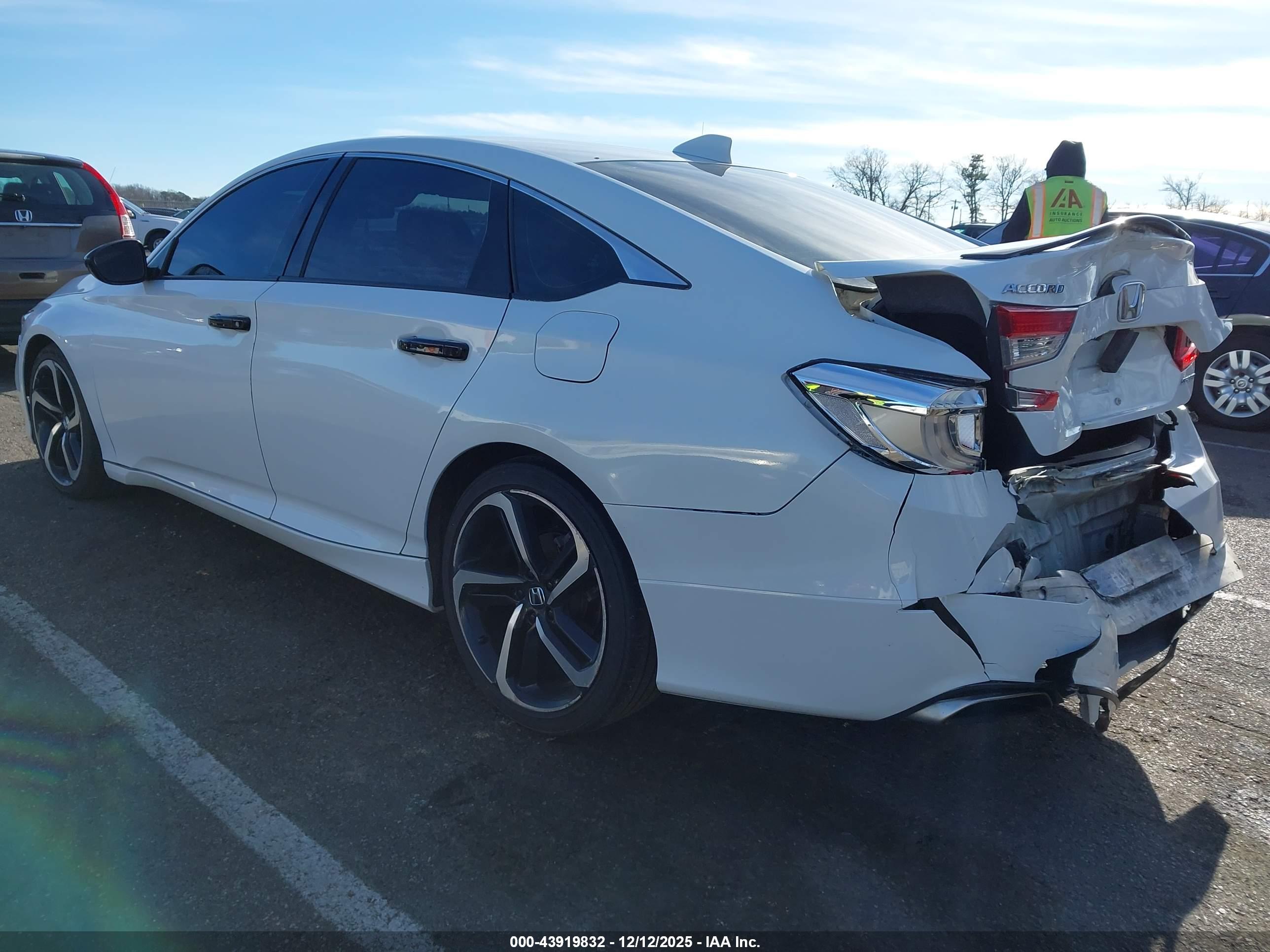 HONDA ACCORD image 3