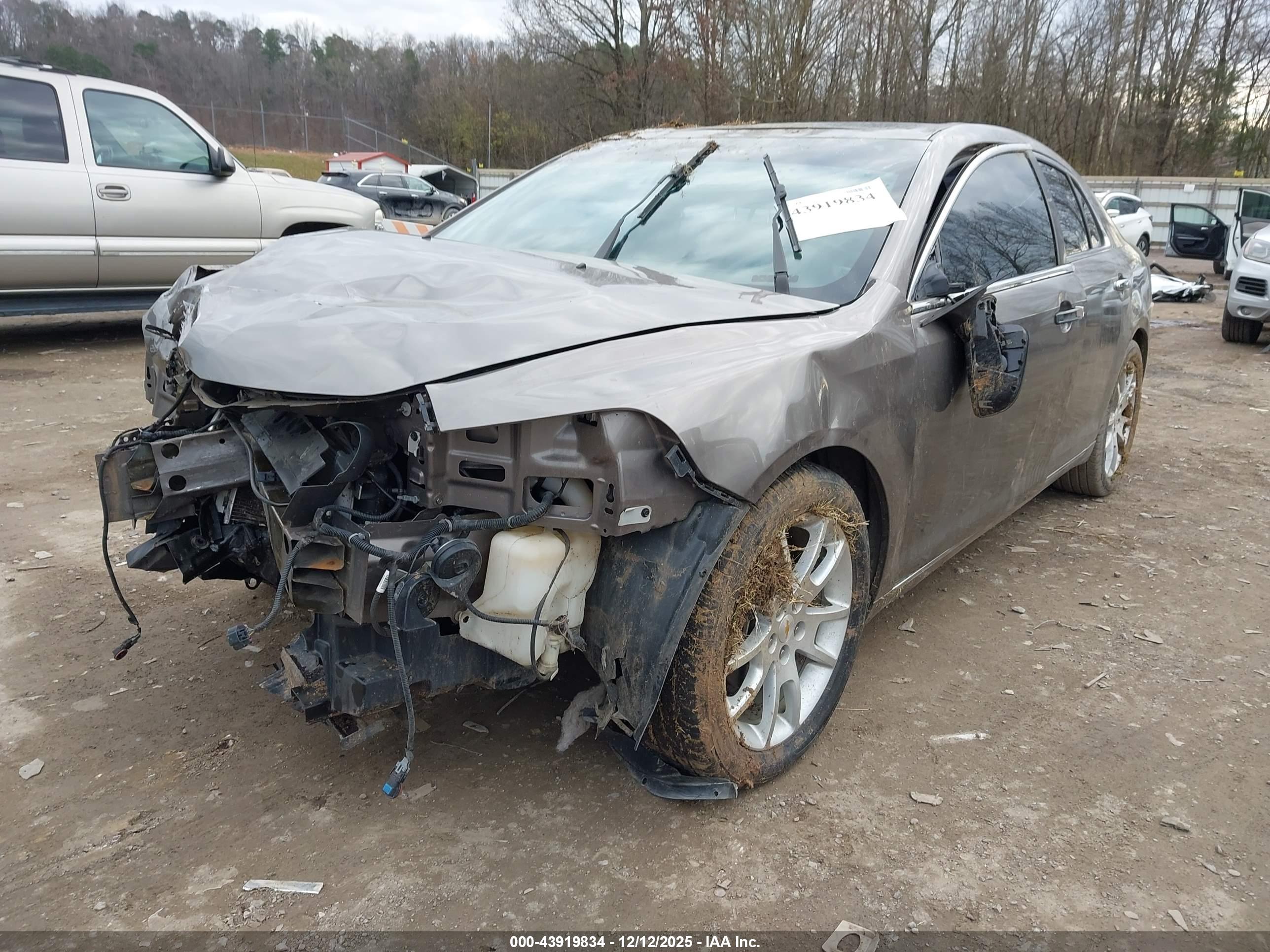 CHEVROLET MALIBU image 2