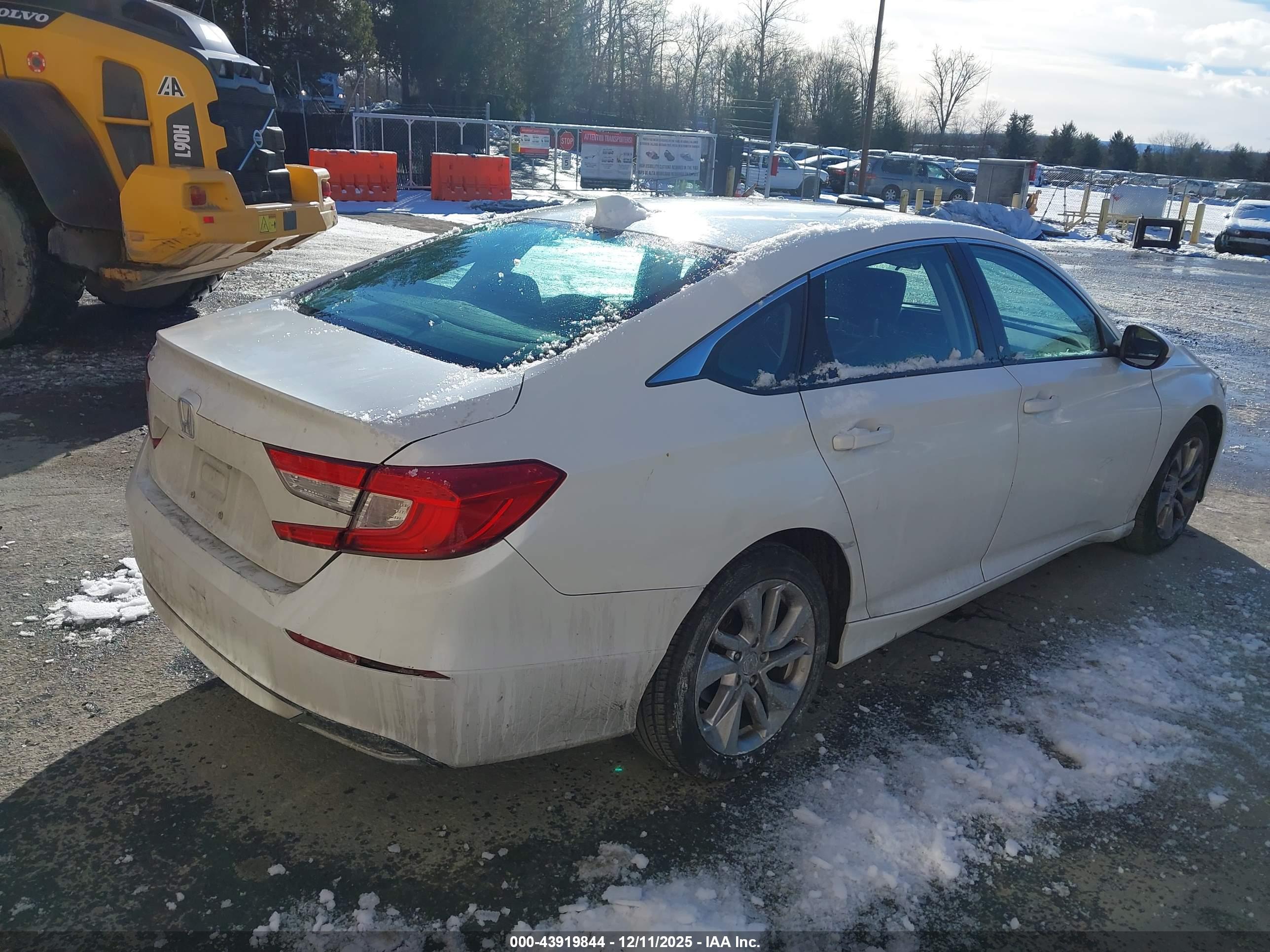 HONDA ACCORD image 4