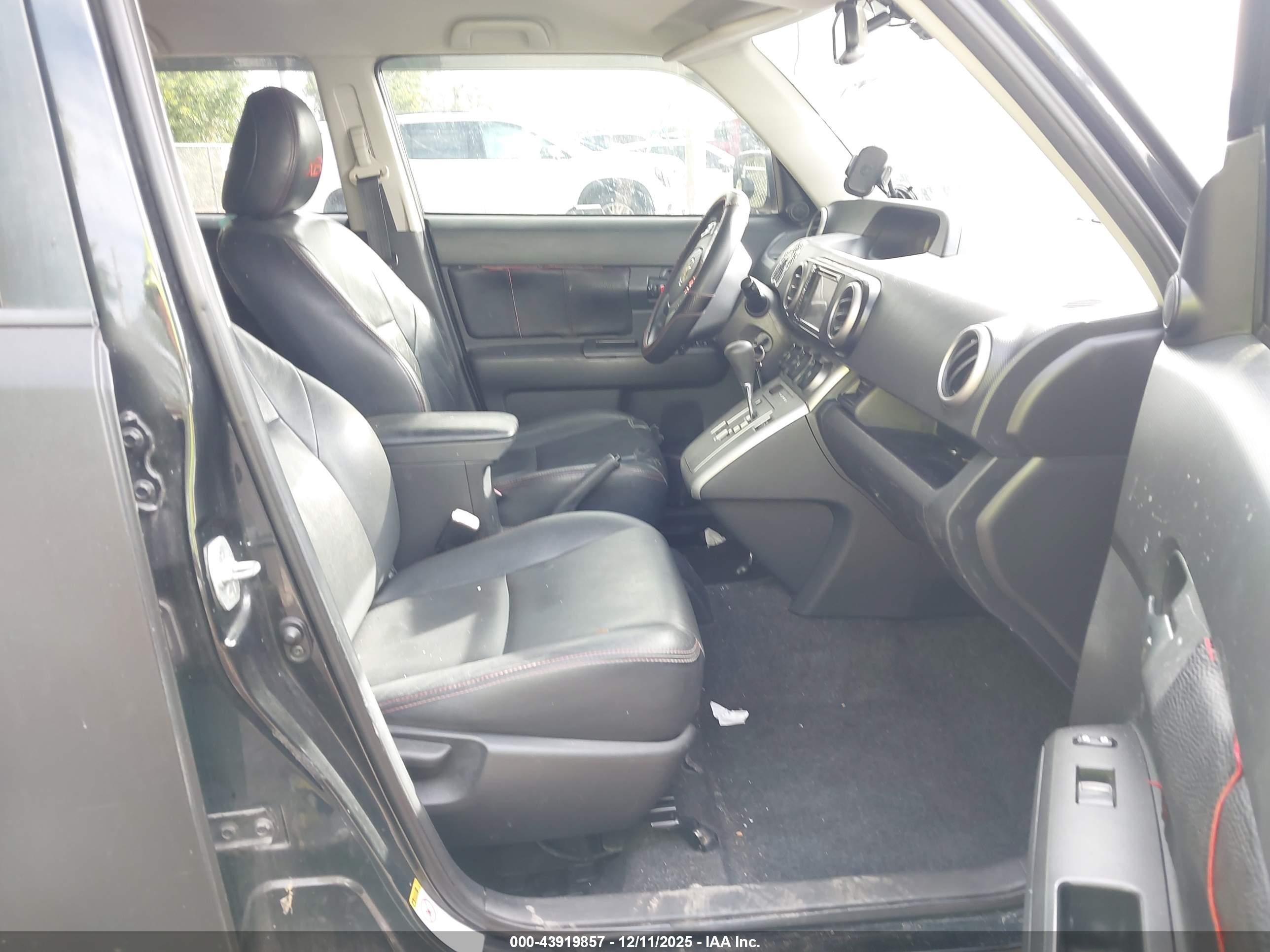 SCION XB image 5