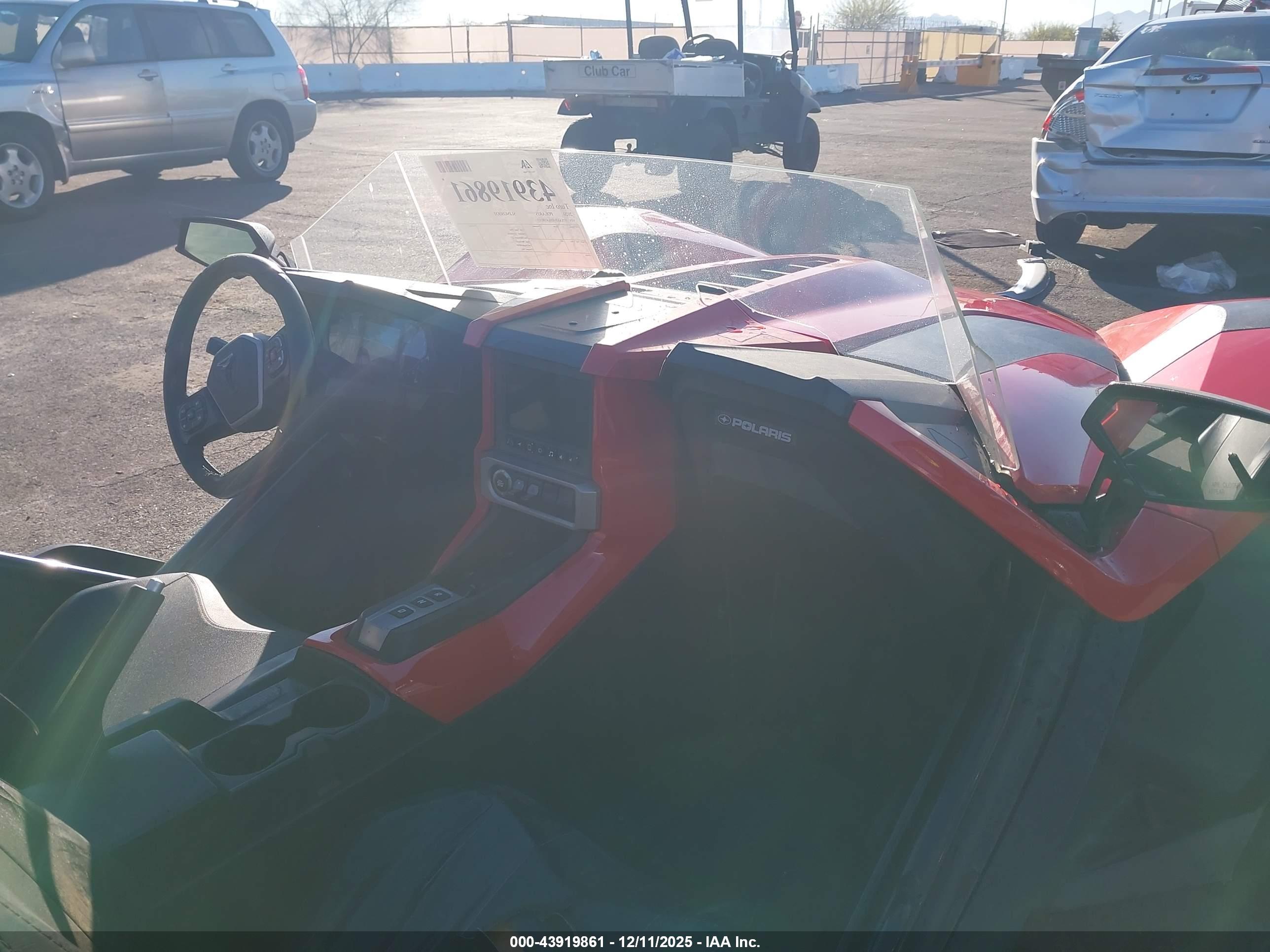 POLARIS SLINGSHOT image 5