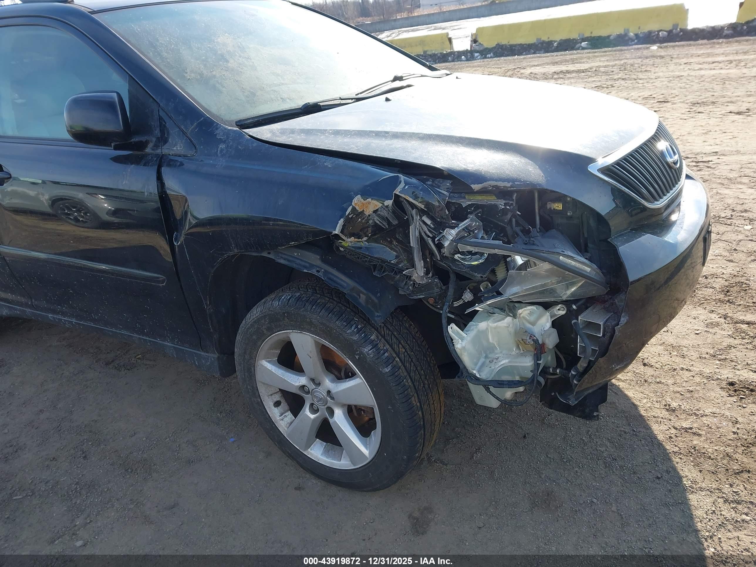 LEXUS RX image 6