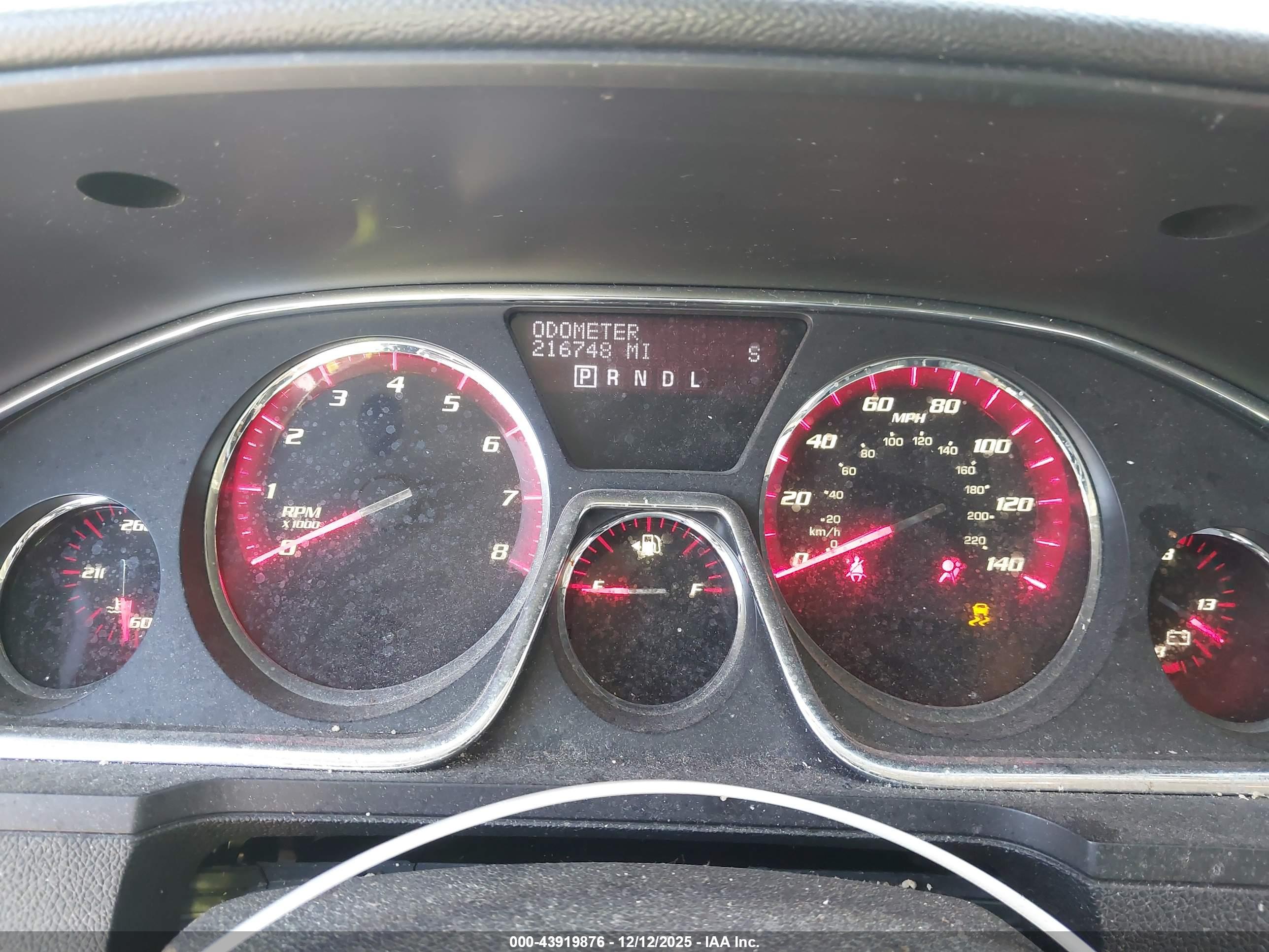 GMC ACADIA image 7
