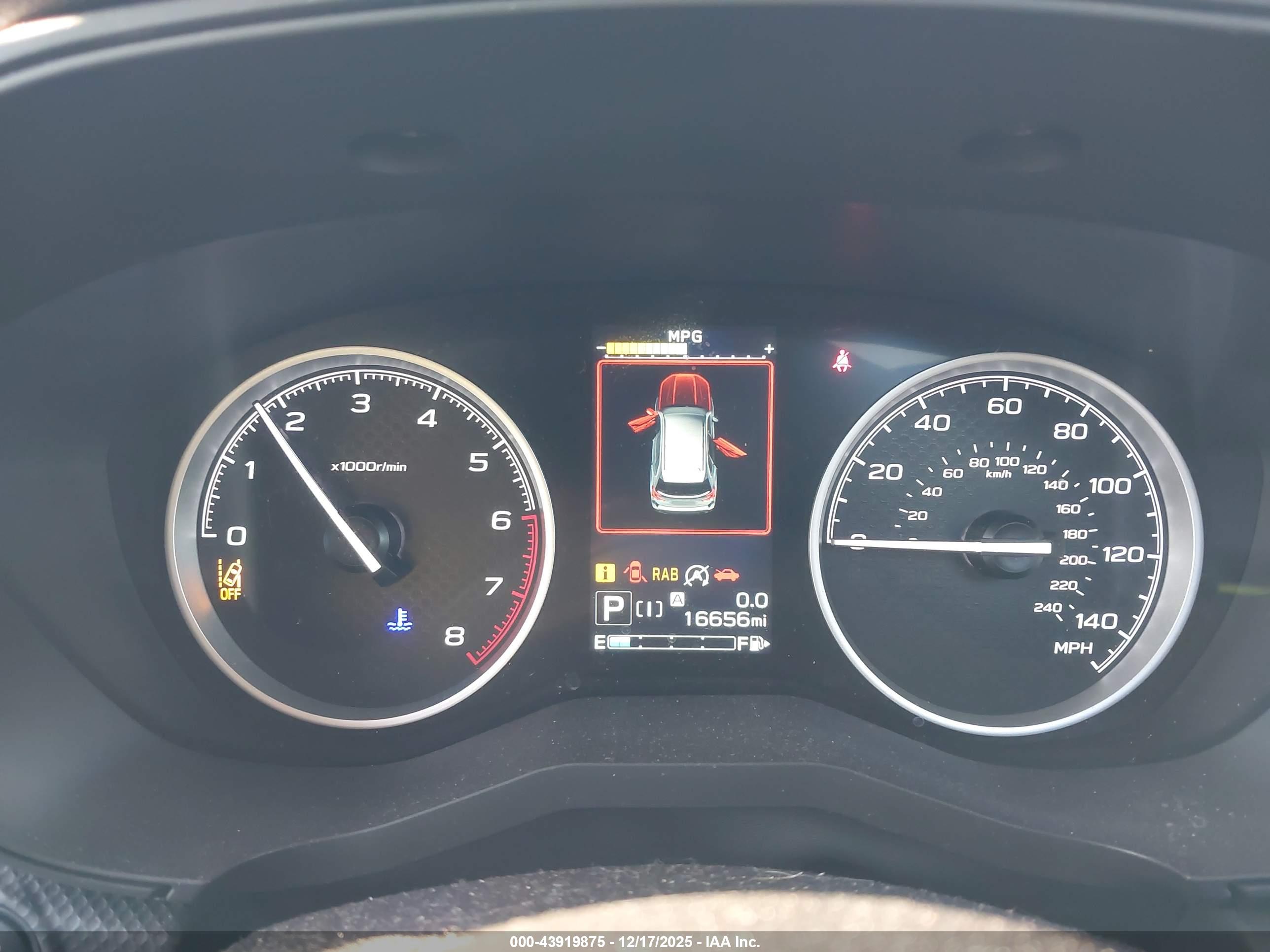 SUBARU FORESTER image 7