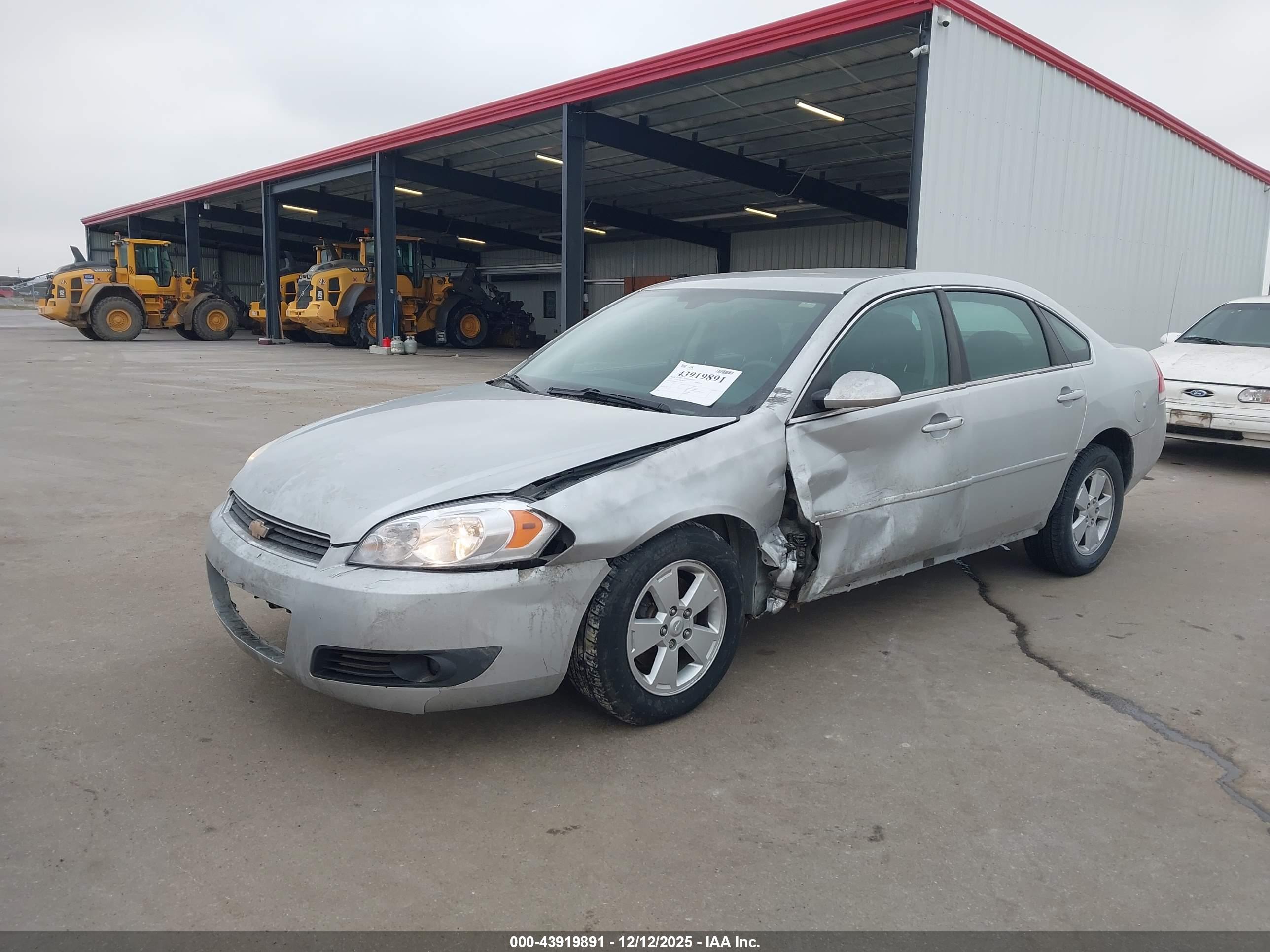 CHEVROLET IMPALA image 6