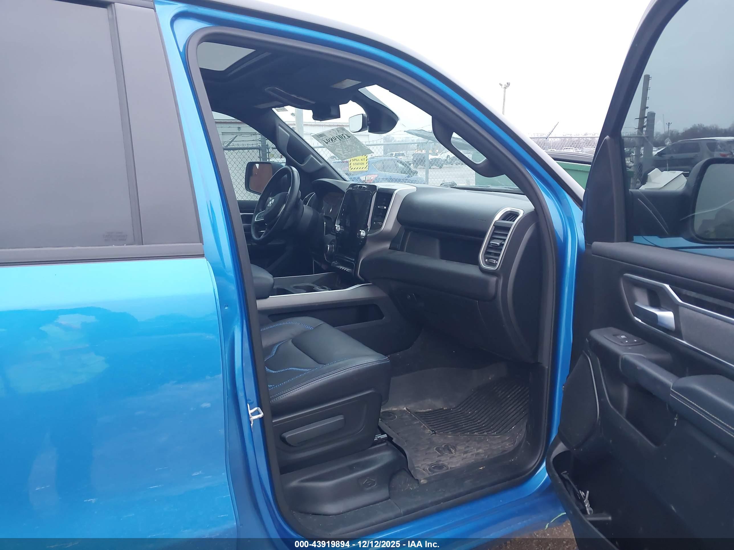 RAM 1500 image 5