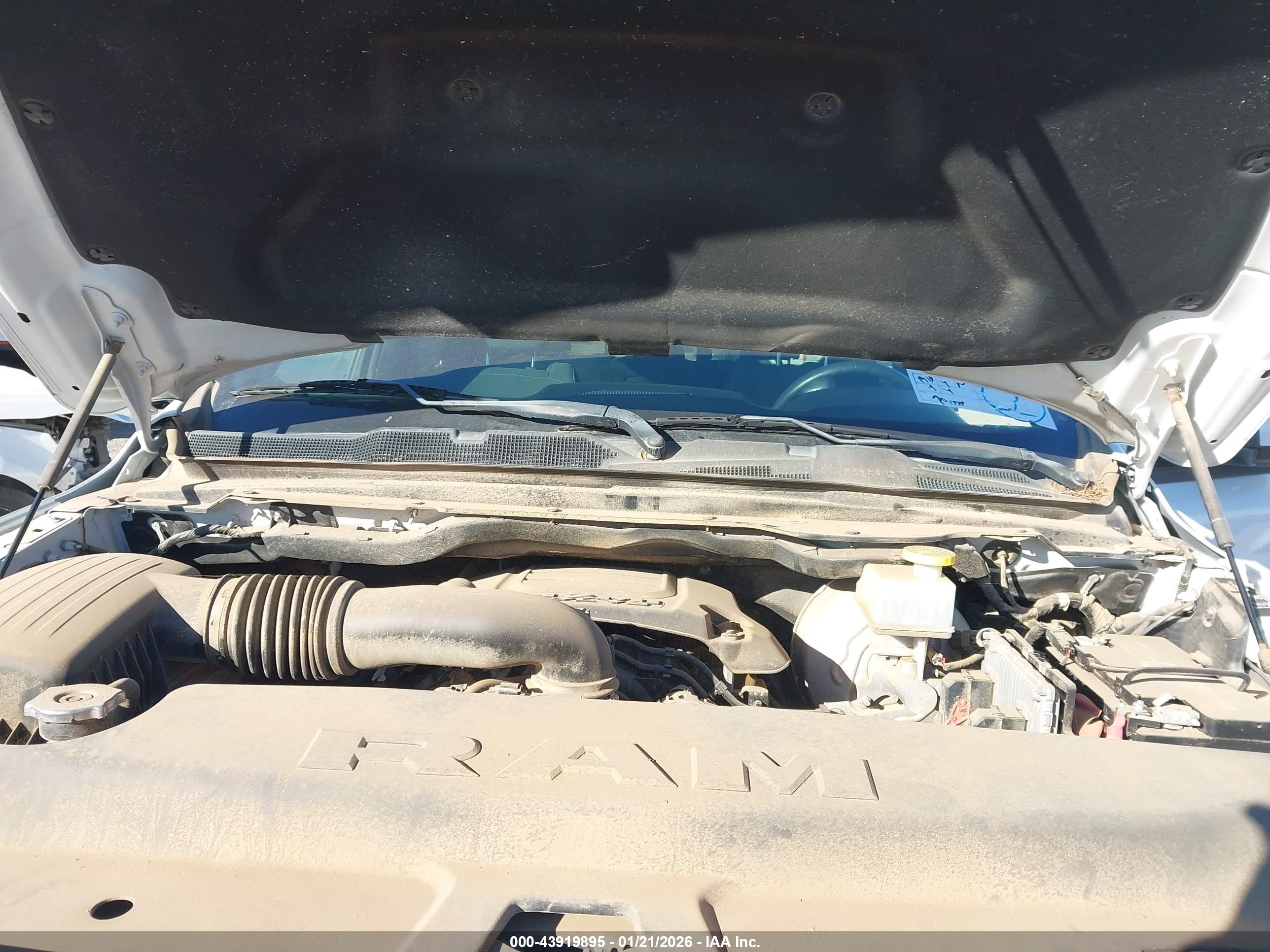 RAM 1500 image 10