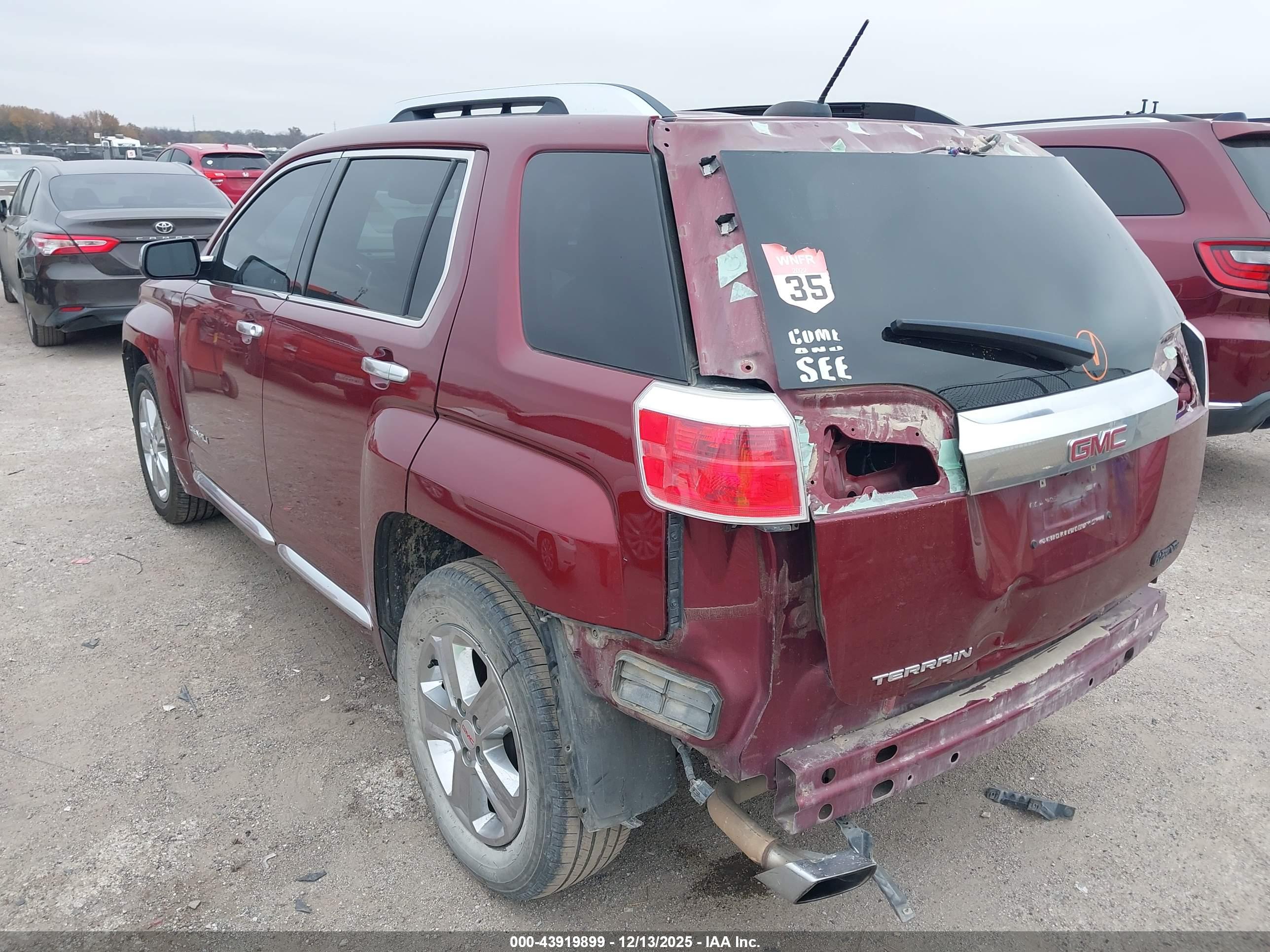 GMC TERRAIN image 3