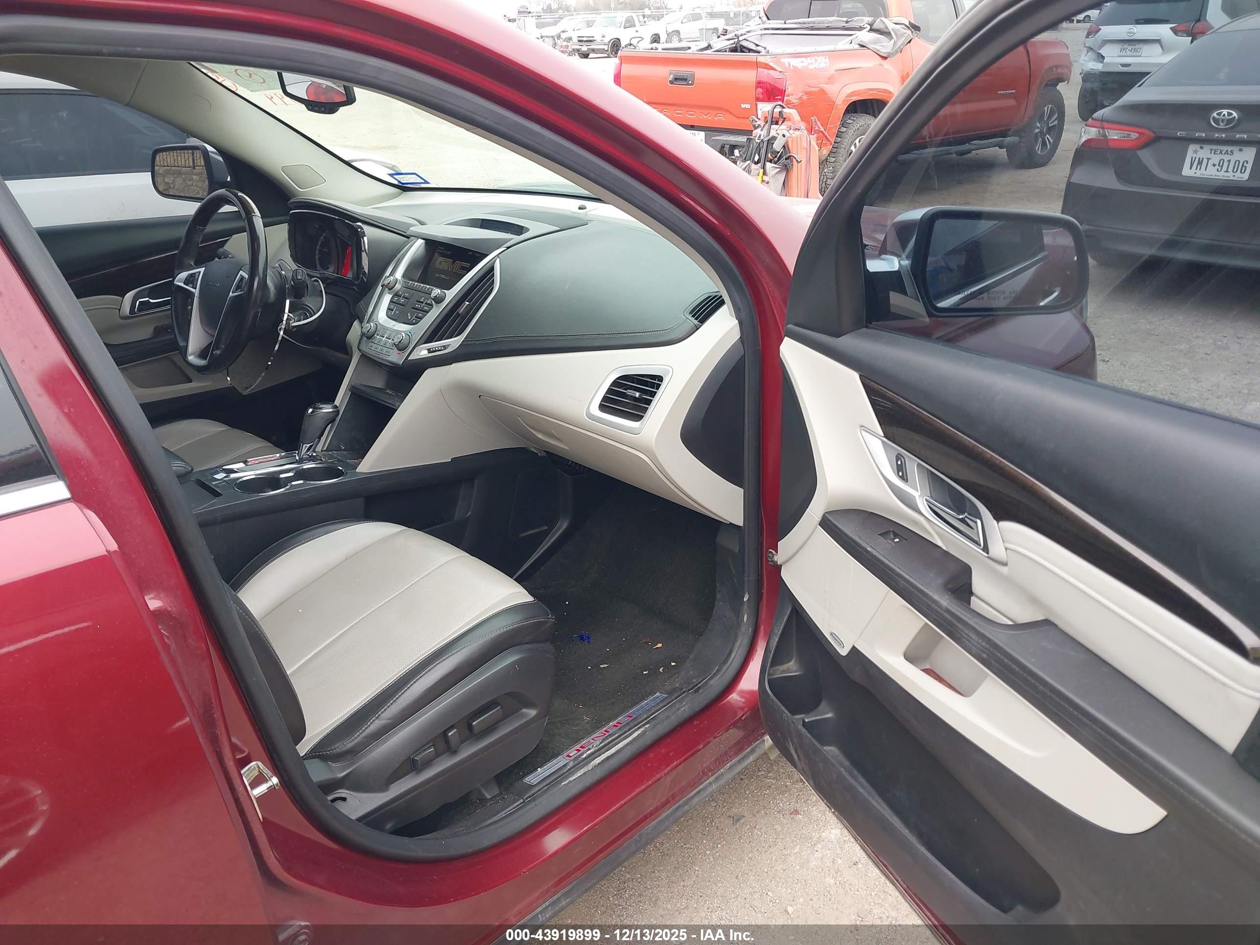 GMC TERRAIN image 5
