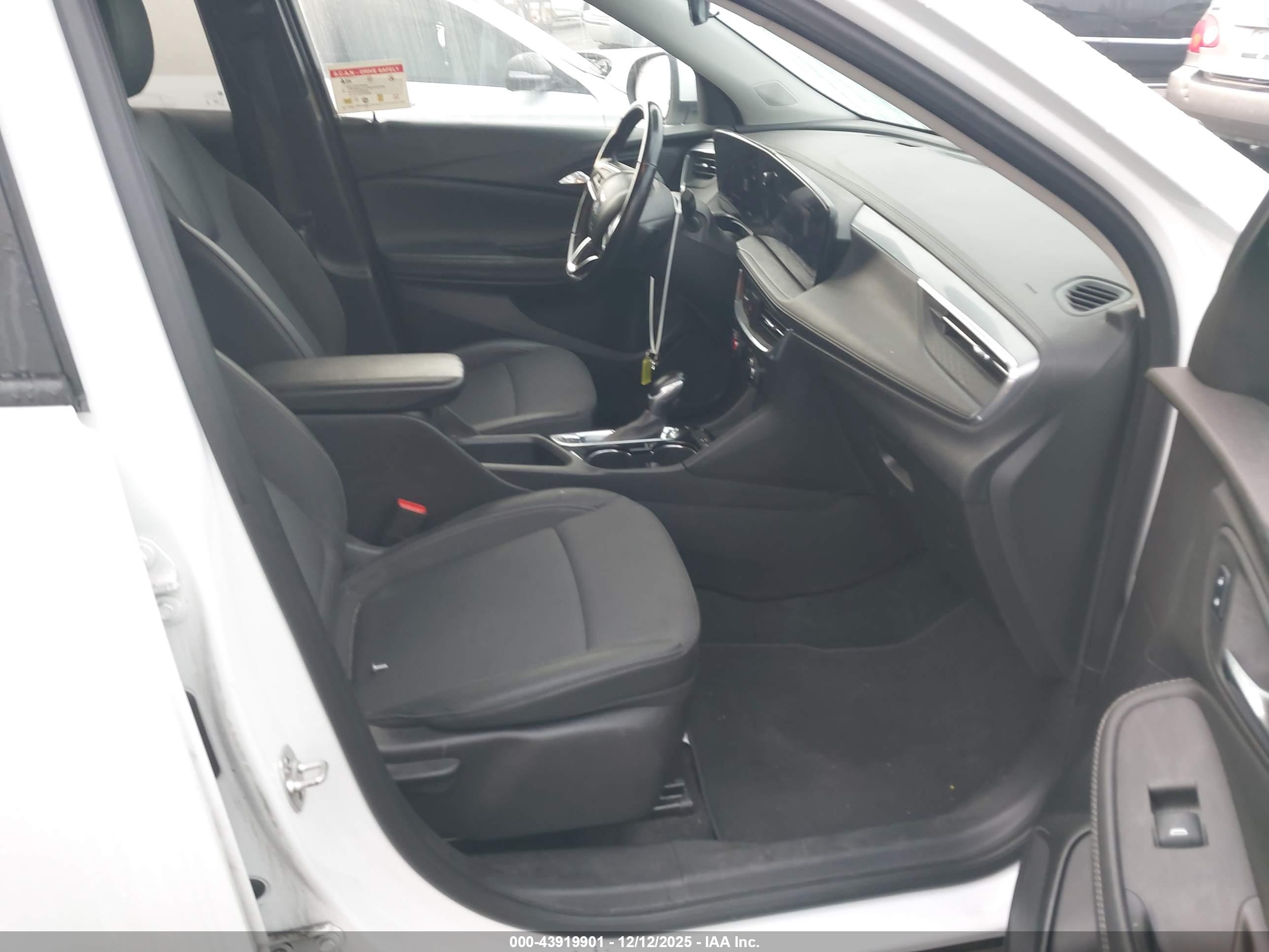BUICK ENCORE image 5