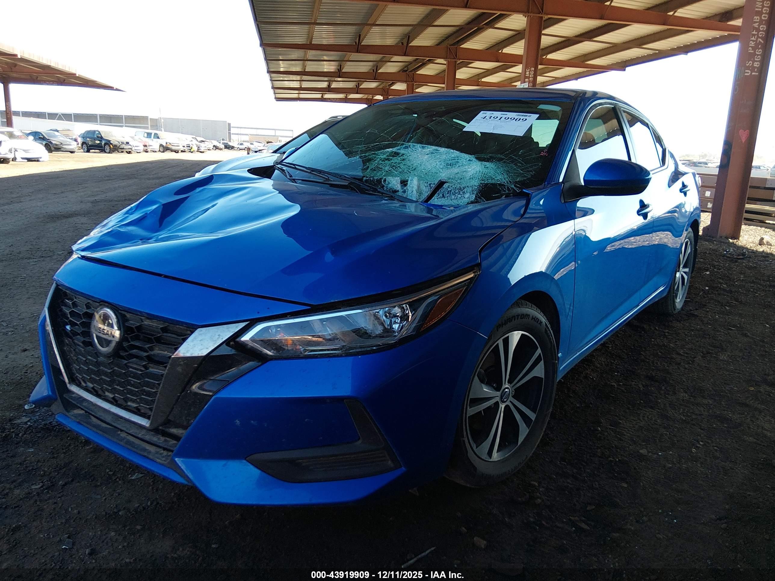 NISSAN SENTRA image 2