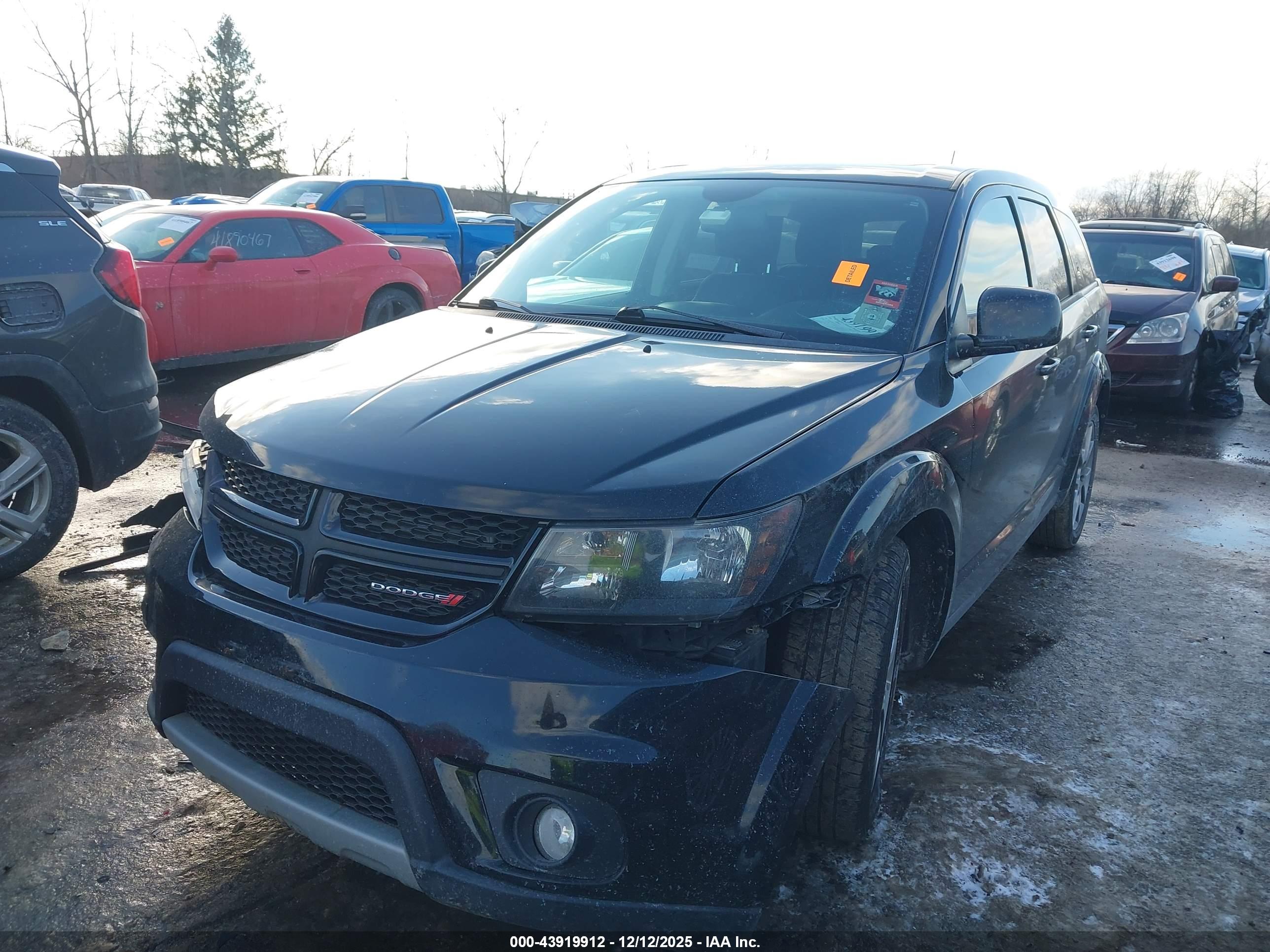 DODGE JOURNEY image 2