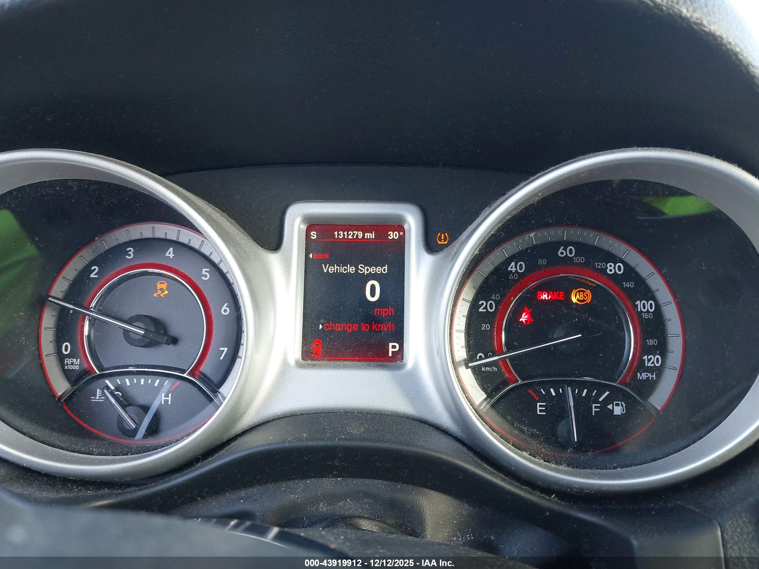 DODGE JOURNEY image 7