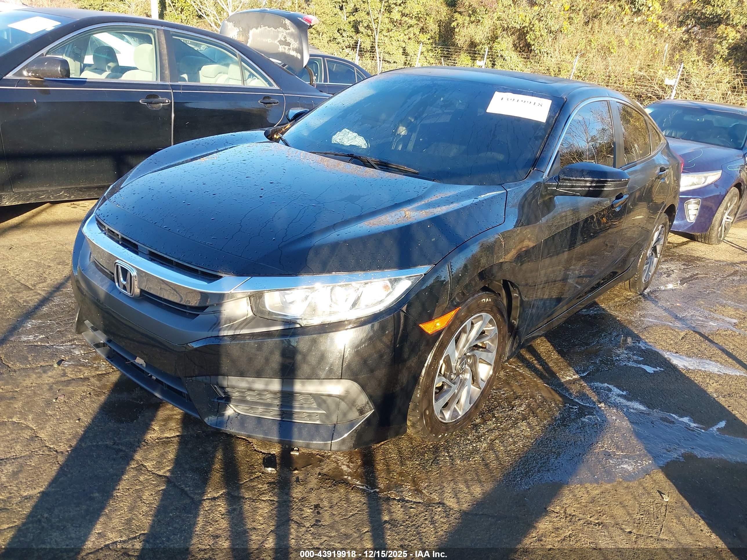 HONDA CIVIC image 2