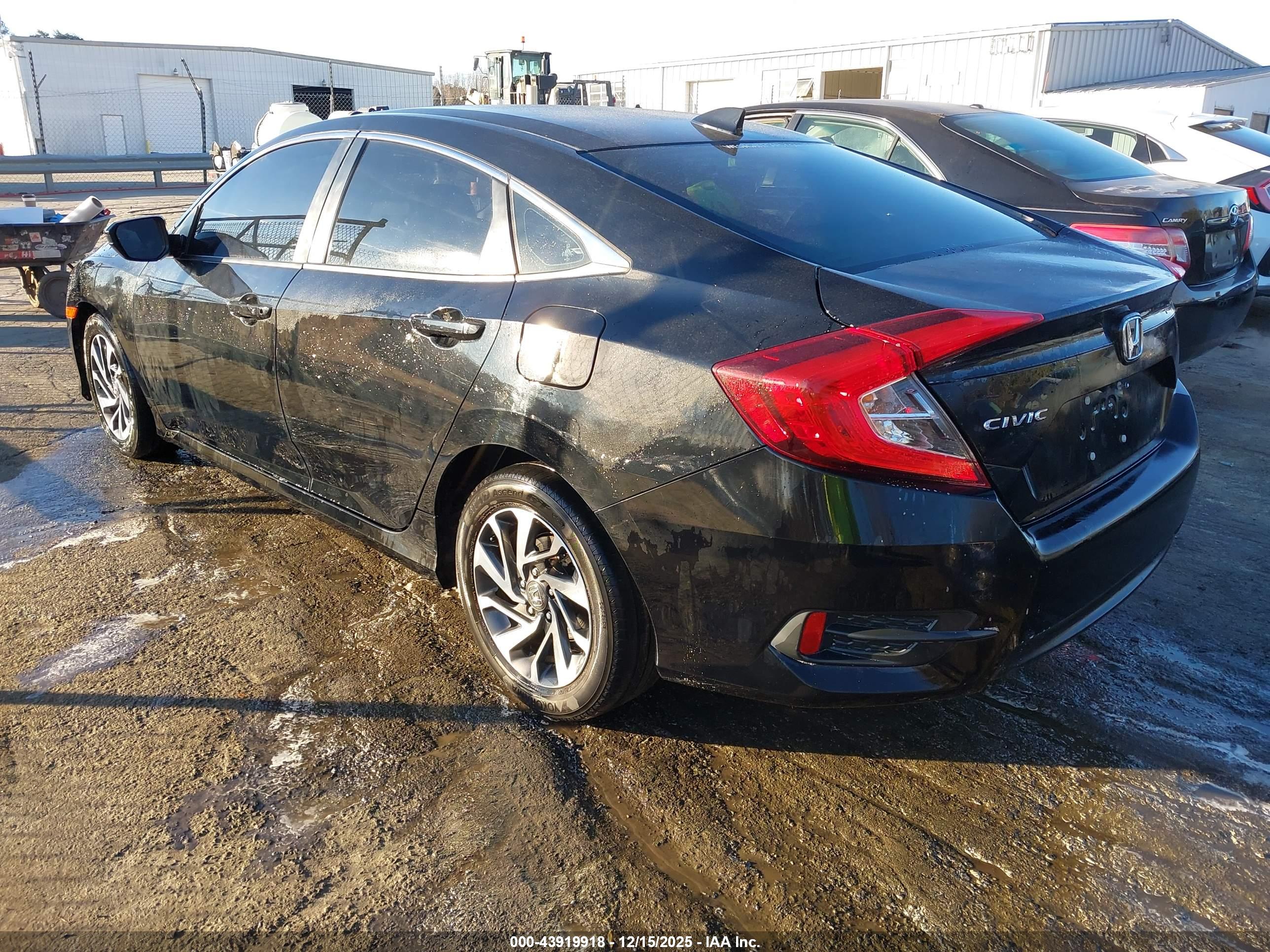 HONDA CIVIC image 3