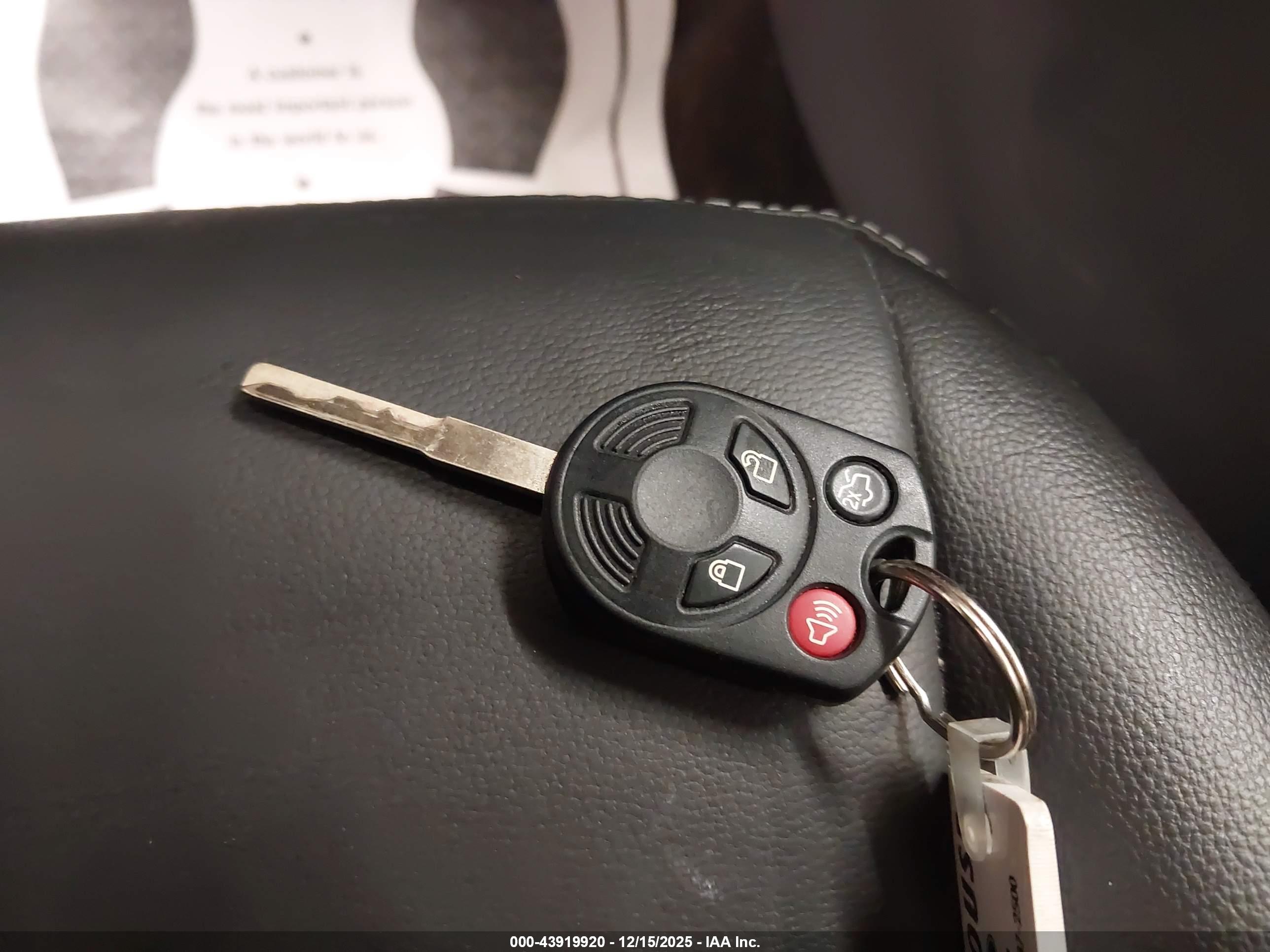FORD ESCAPE image 11