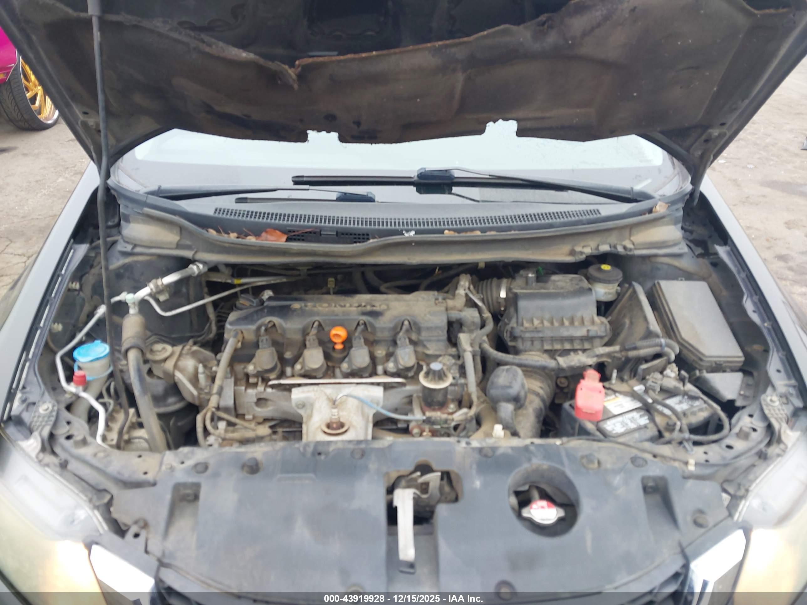 HONDA CIVIC image 10