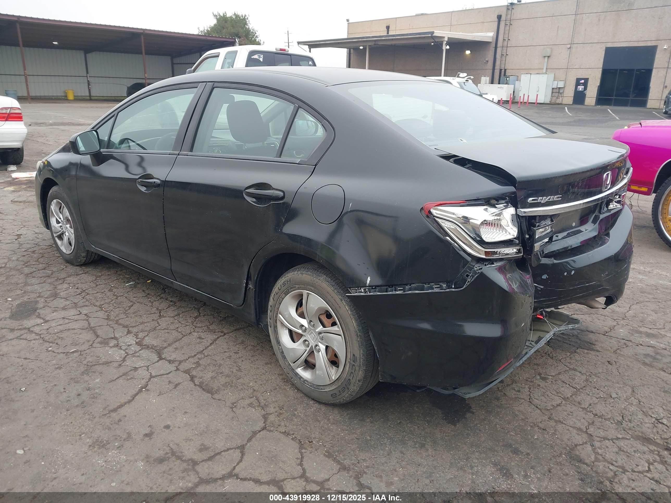 HONDA CIVIC image 3