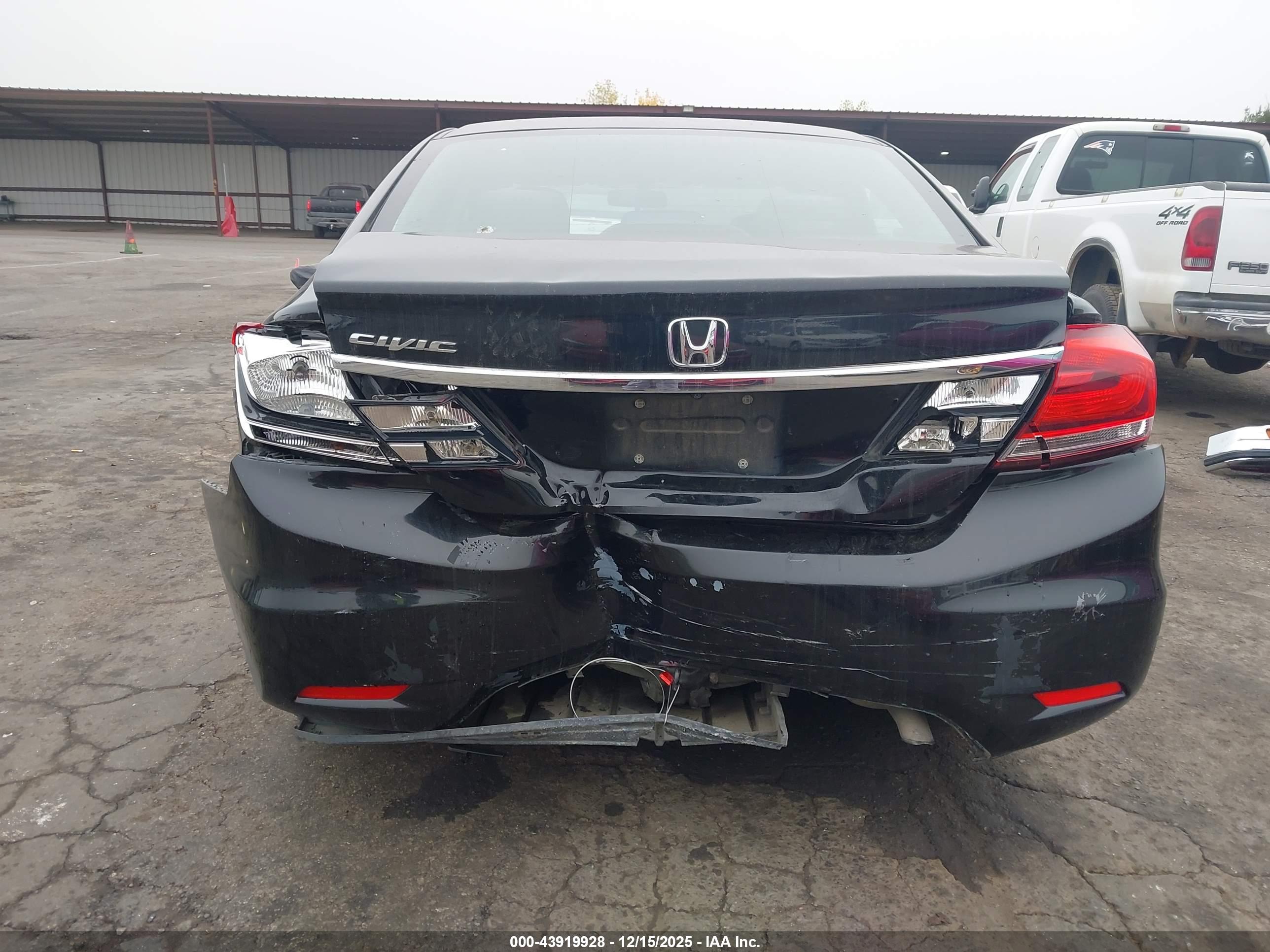 HONDA CIVIC image 6