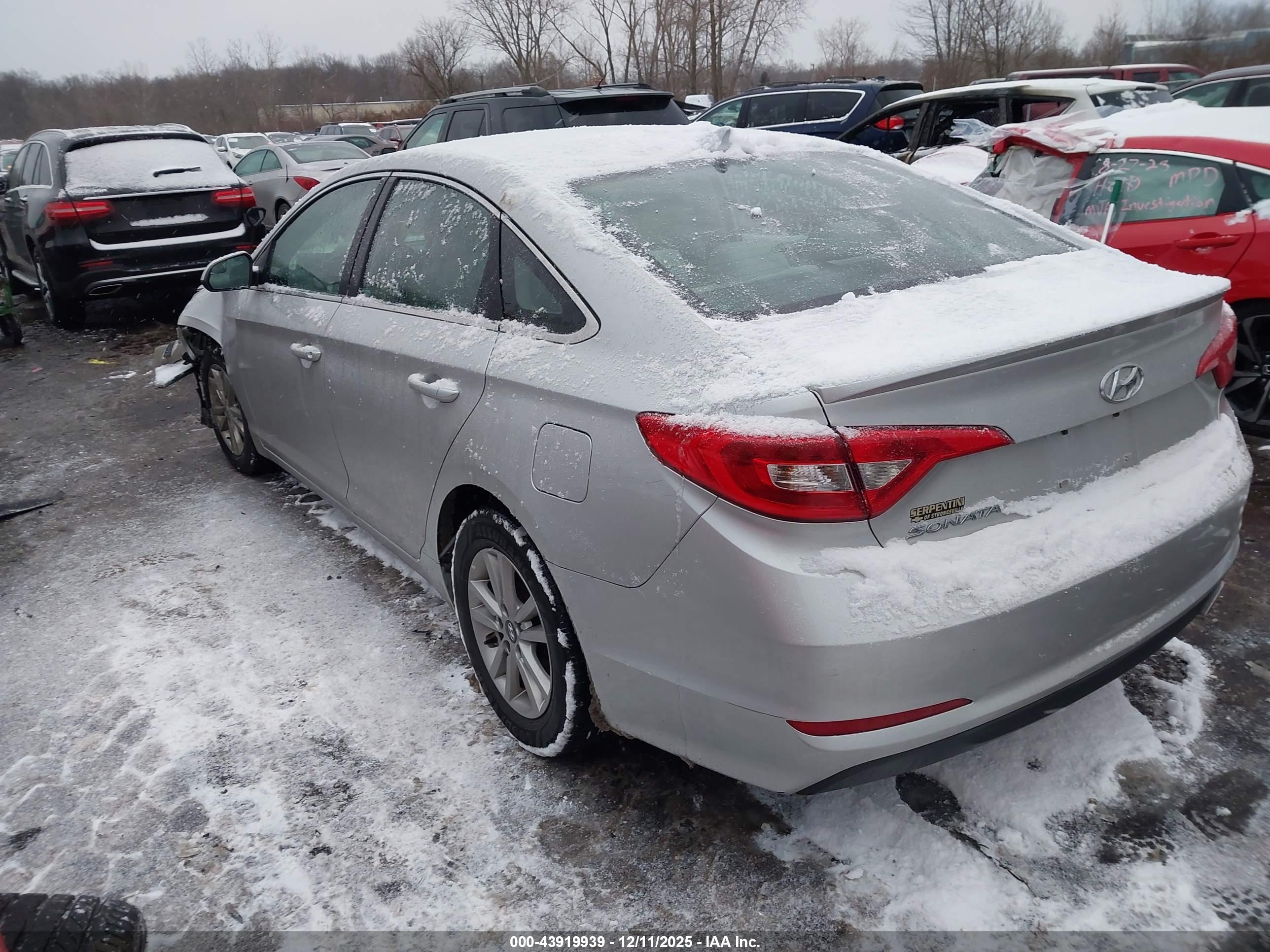 HYUNDAI SONATA image 3