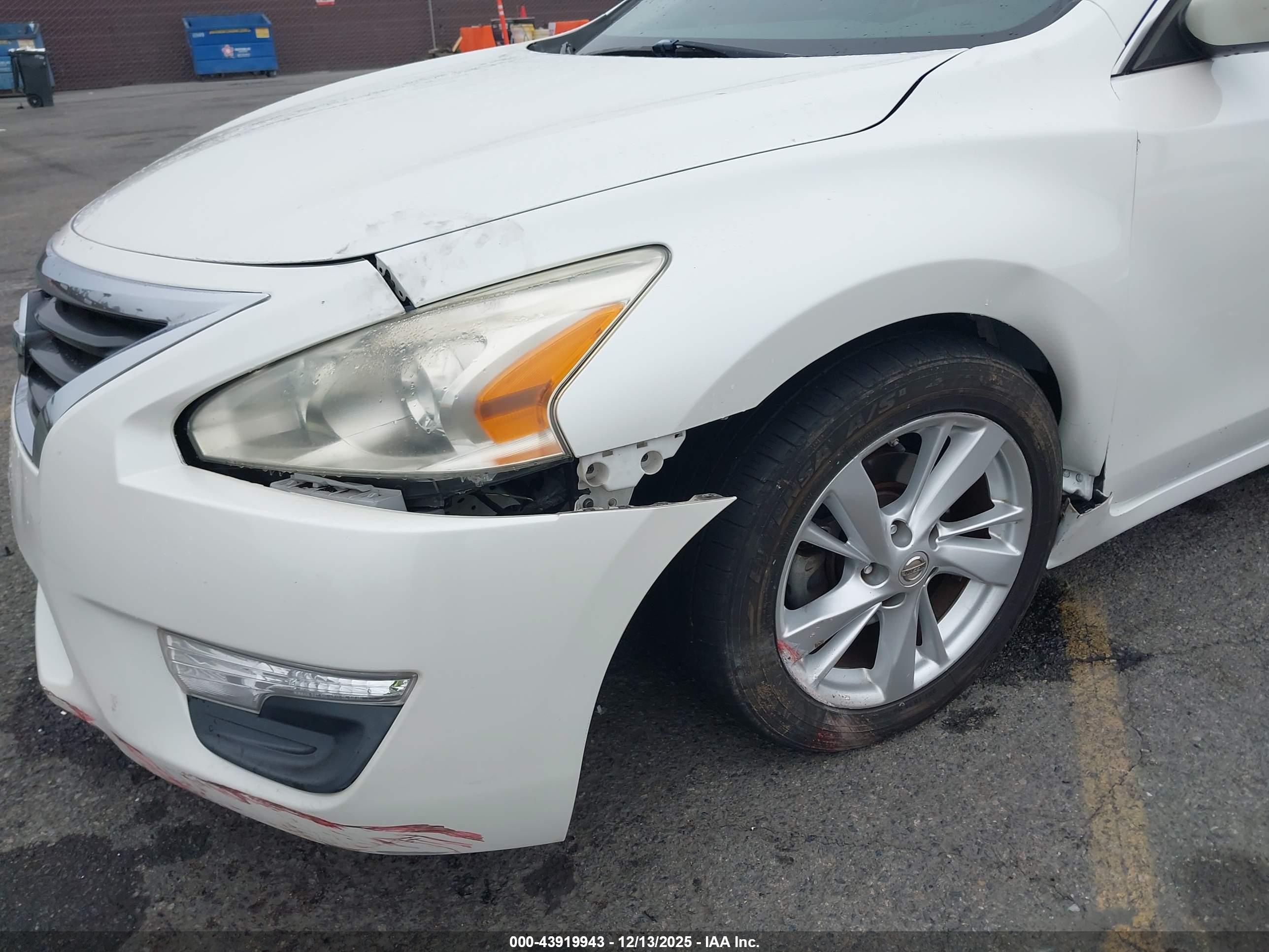NISSAN ALTIMA image 6